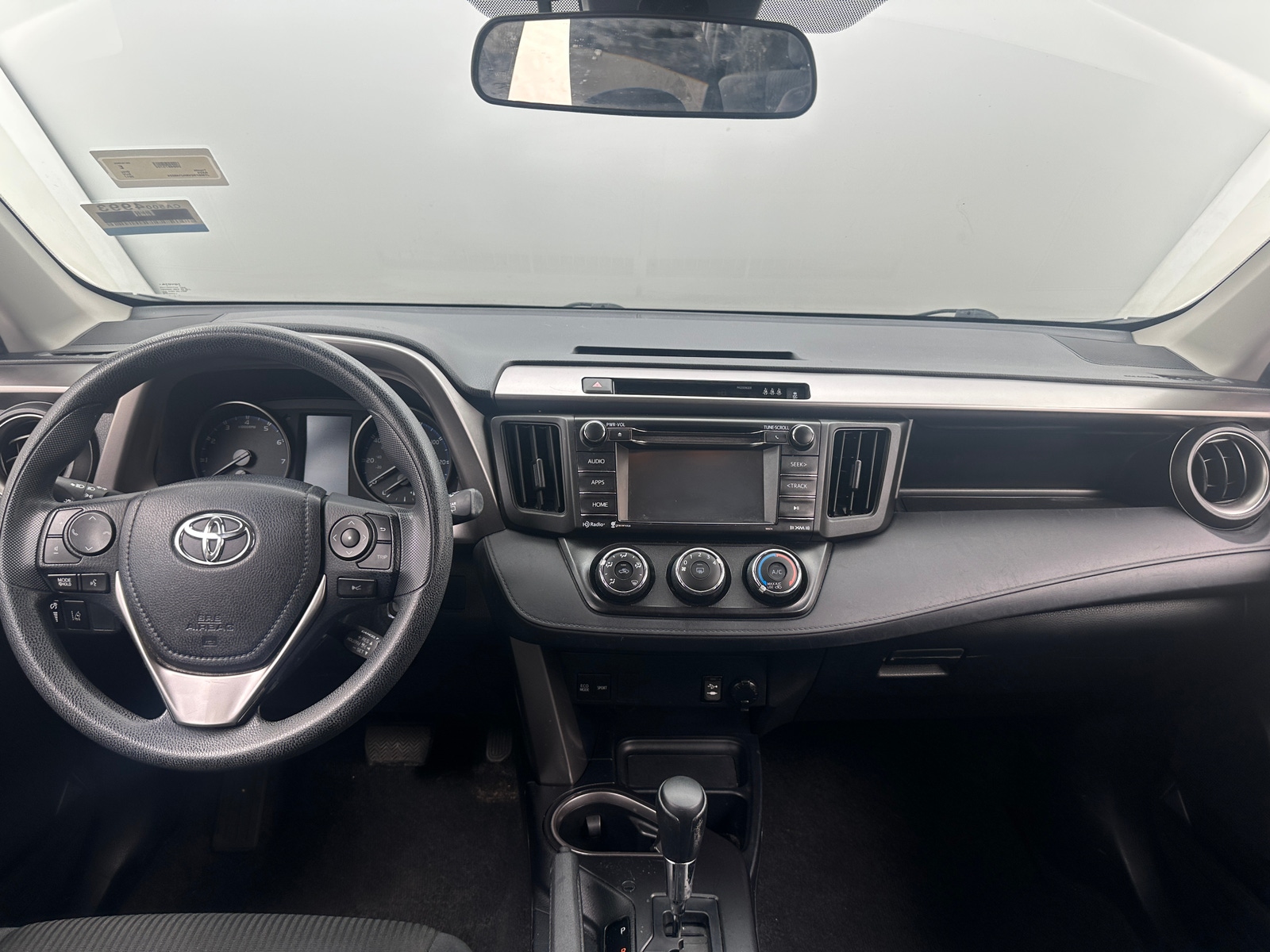 Thumbnail: 2017 Toyota RAV4 - 3