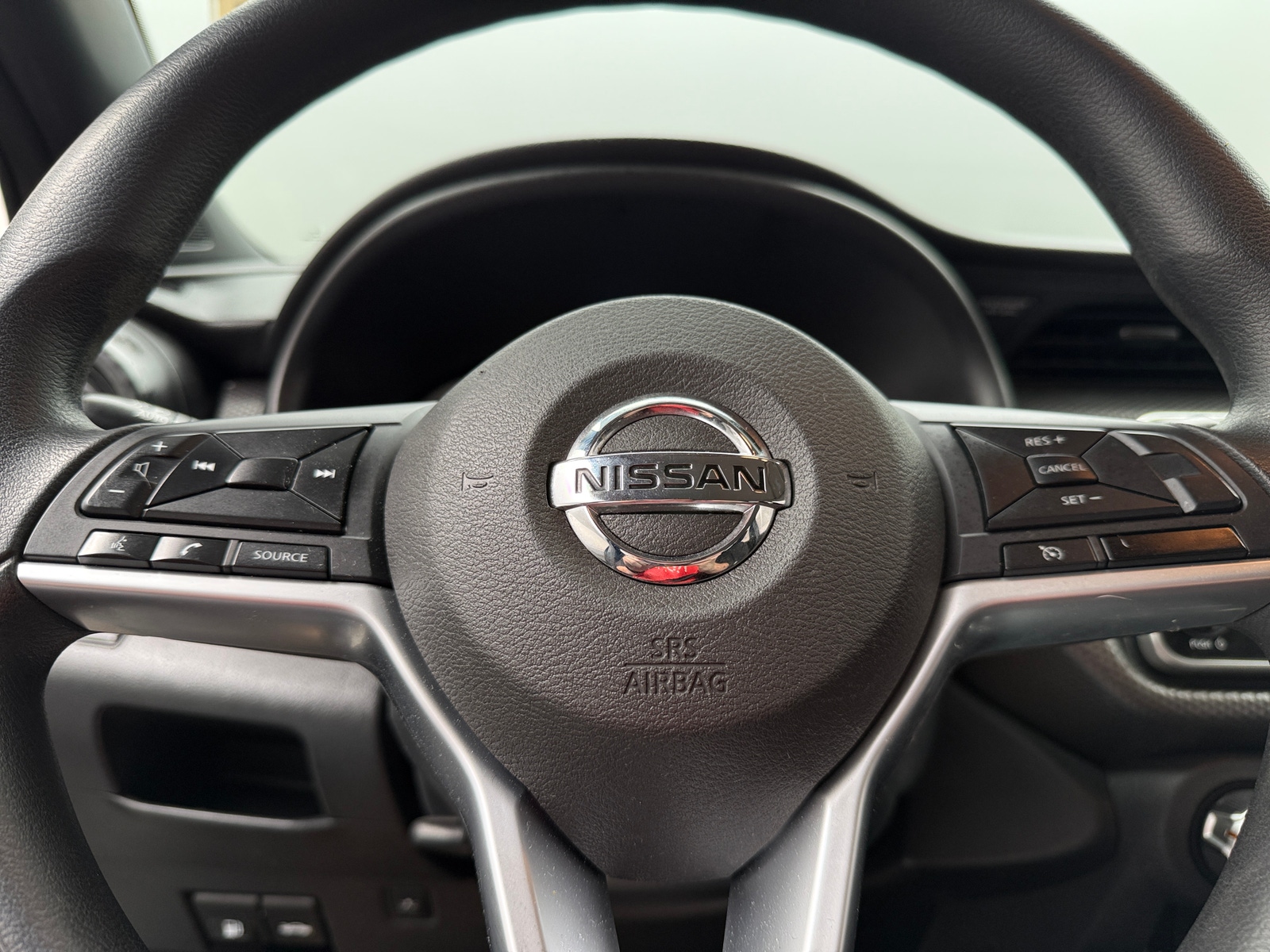 Thumbnail: 2018 Nissan Kicks - 5