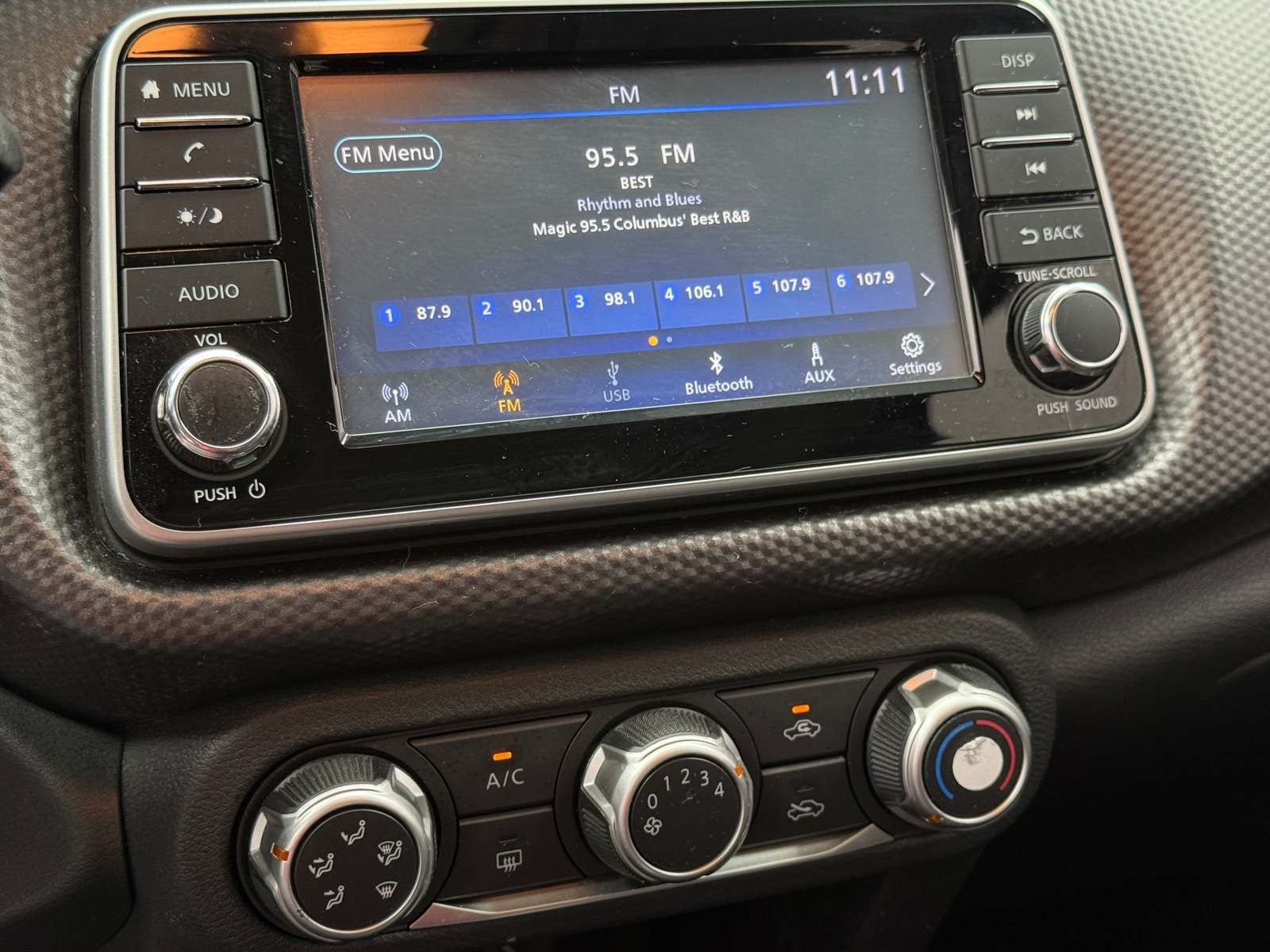 Thumbnail: 2018 Nissan Kicks - 4