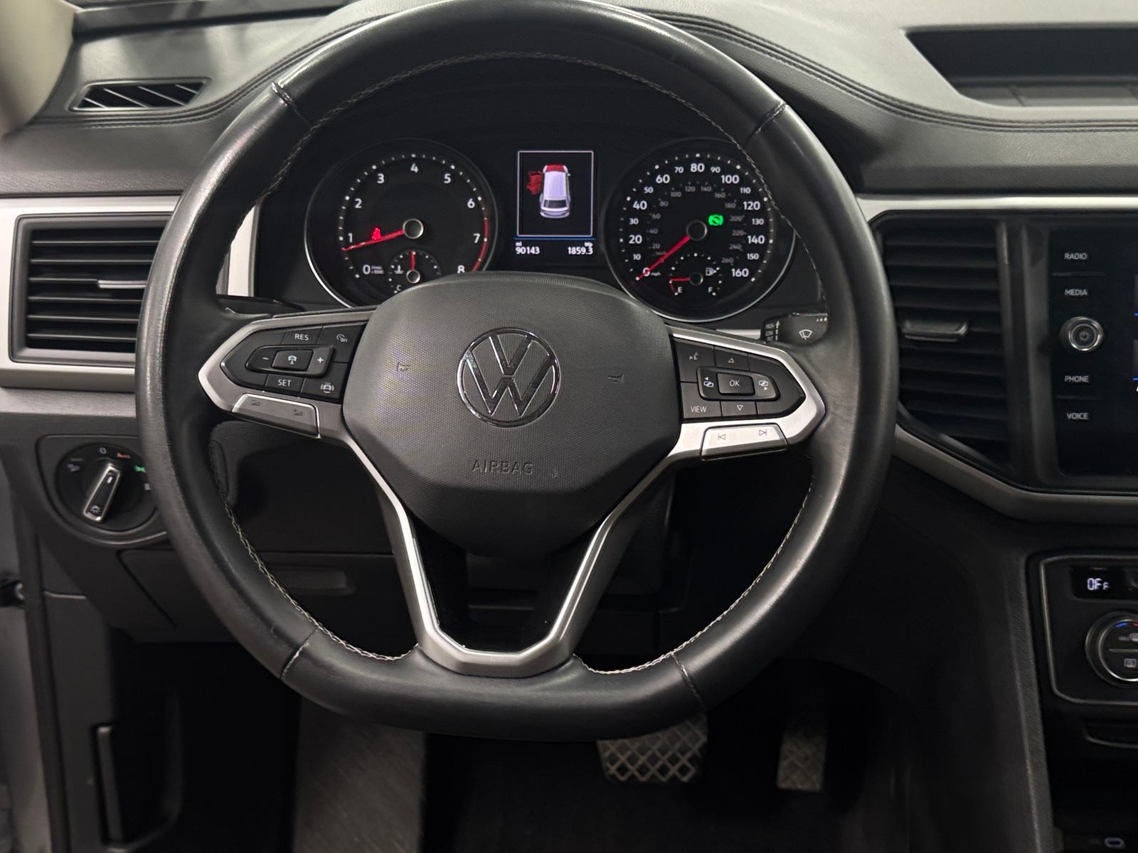 Thumbnail: 2021 Volkswagen Atlas - 4