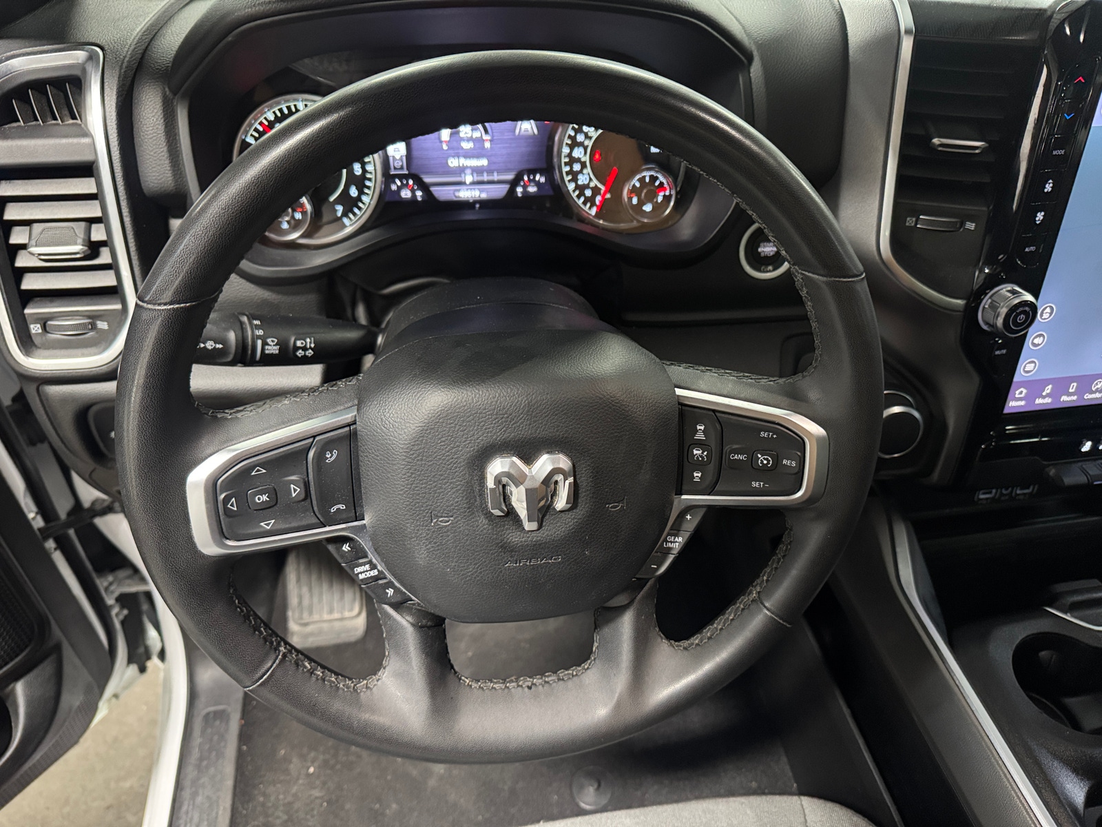 Thumbnail: 2025 RAM 1500 - 5