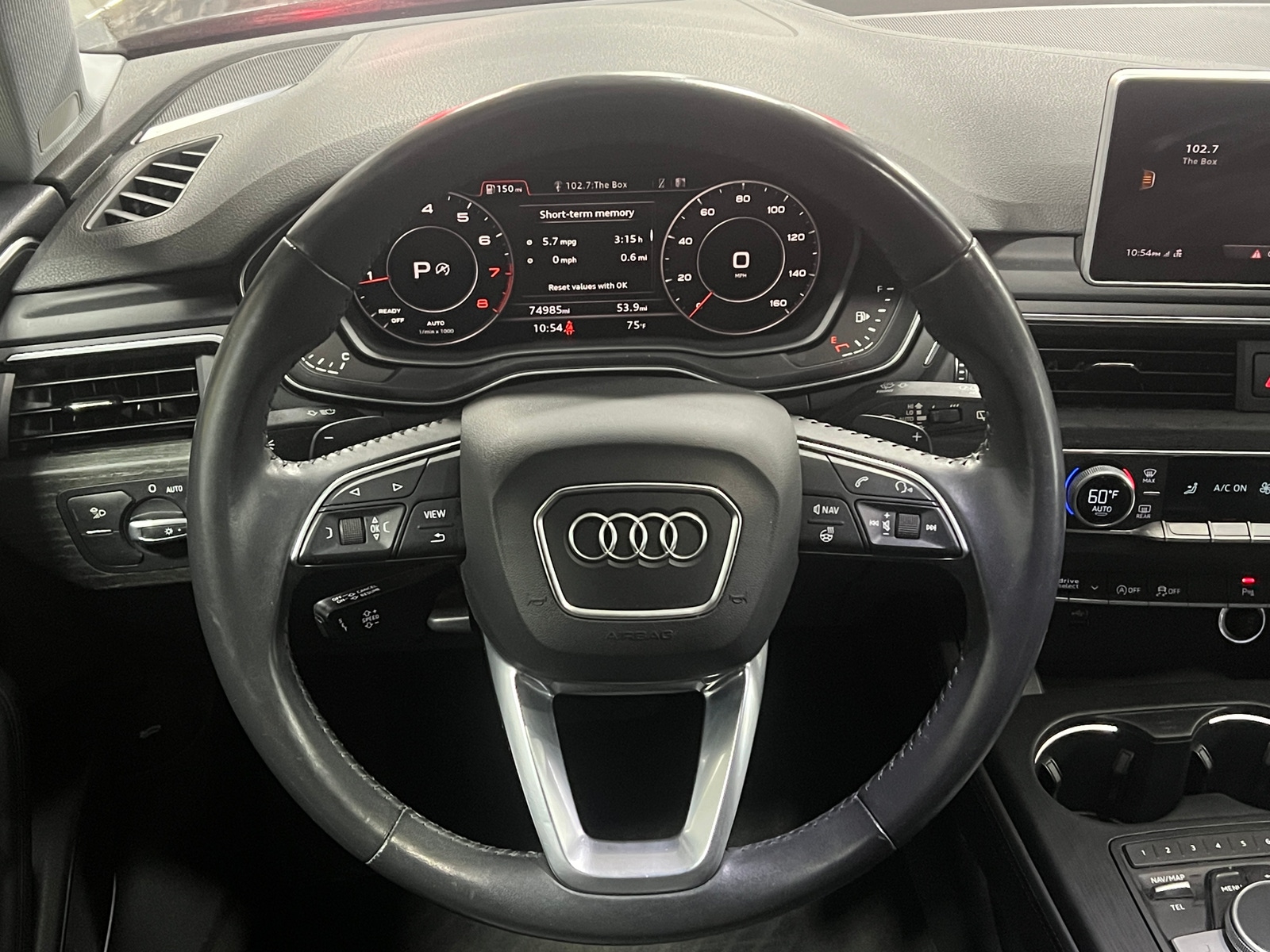 Thumbnail: 2019 Audi A4 - 4