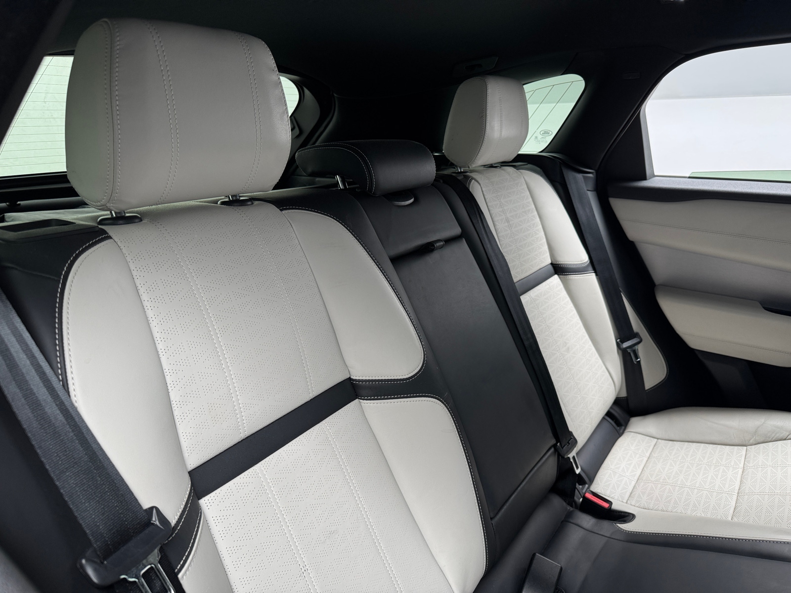 Thumbnail: 2019 Land Rover Range Rover Velar - 5