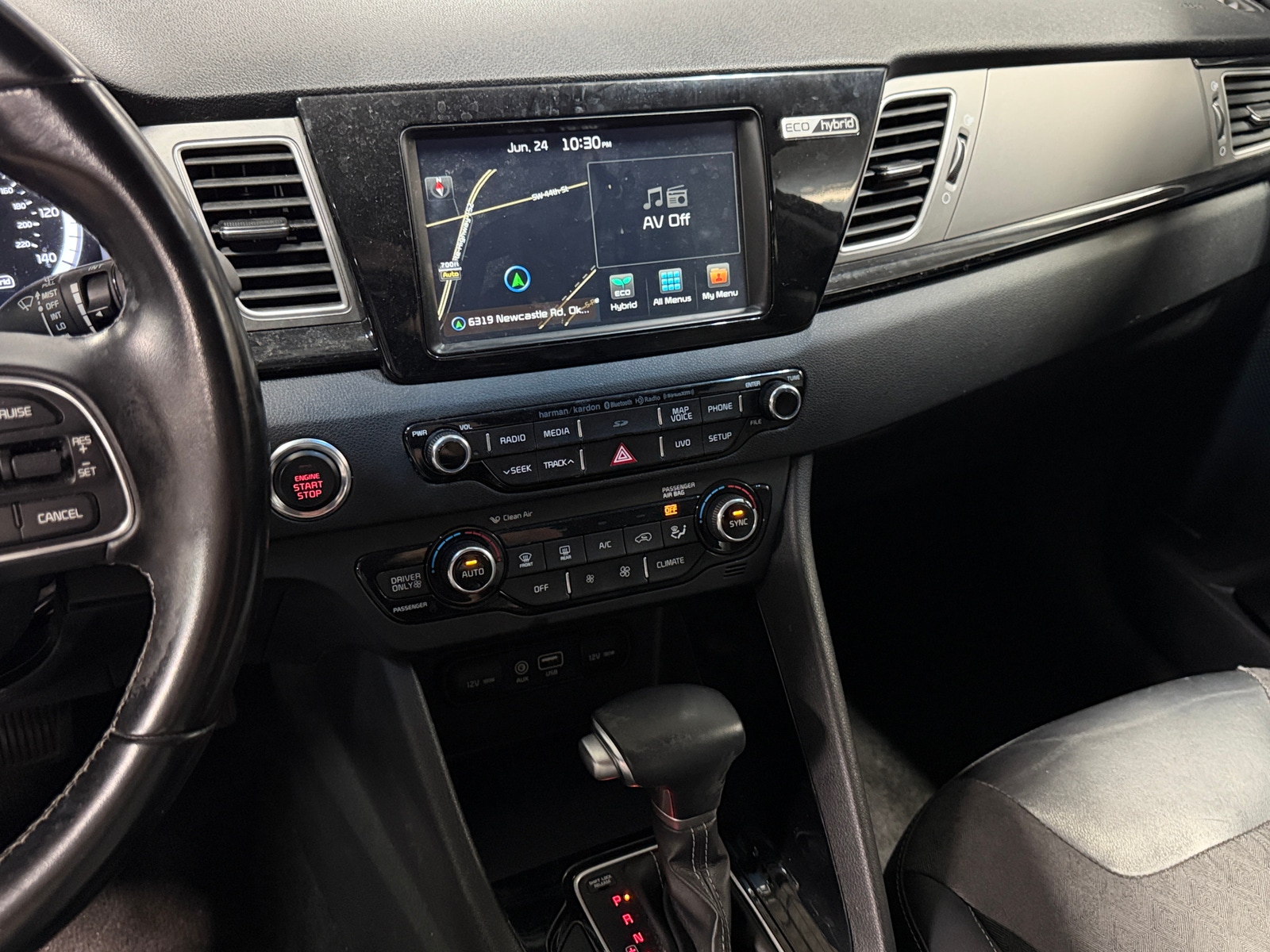 Thumbnail: 2018 Kia Niro - 3