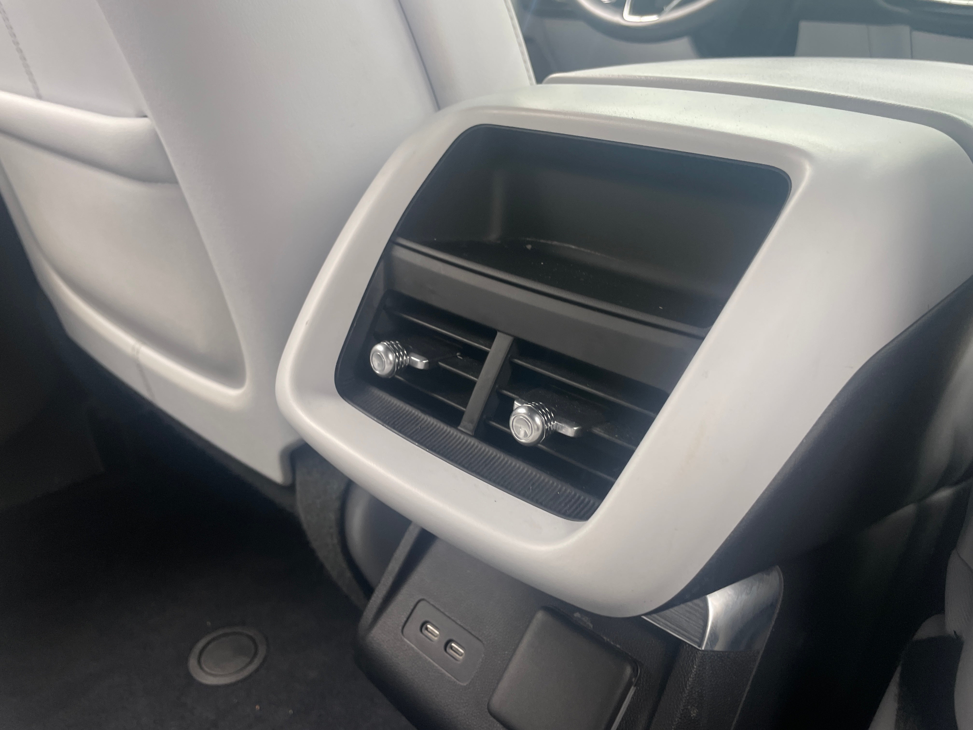 Used 2024 Cadillac LYRIQ Luxury 2 with VIN 1GYKPRRL7RZ114523 for sale in Auburn, WA