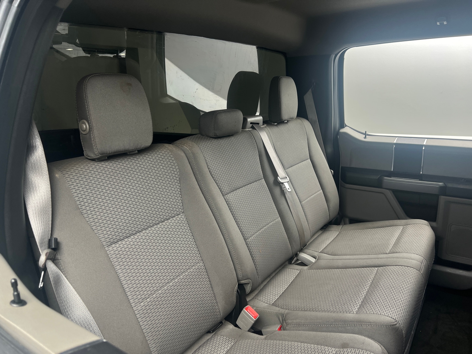 Thumbnail: 2018 Ford Econoline - 6
