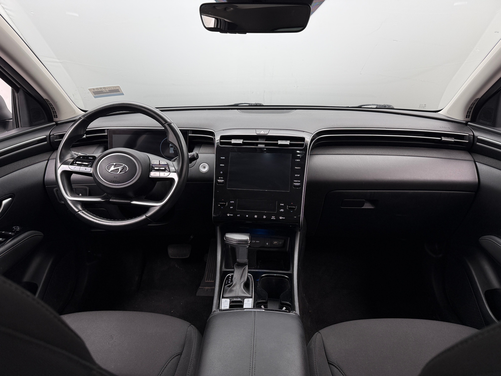 Thumbnail: 2022 Hyundai Tucson - 3