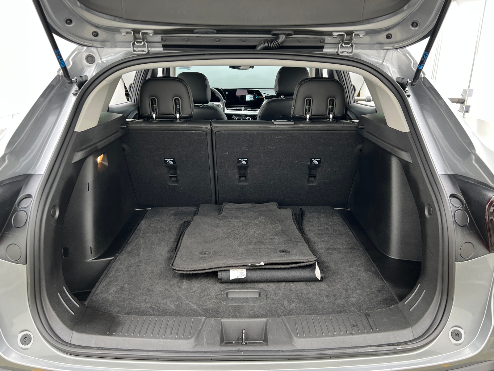 Thumbnail: 2025 Chevrolet Trax - 7