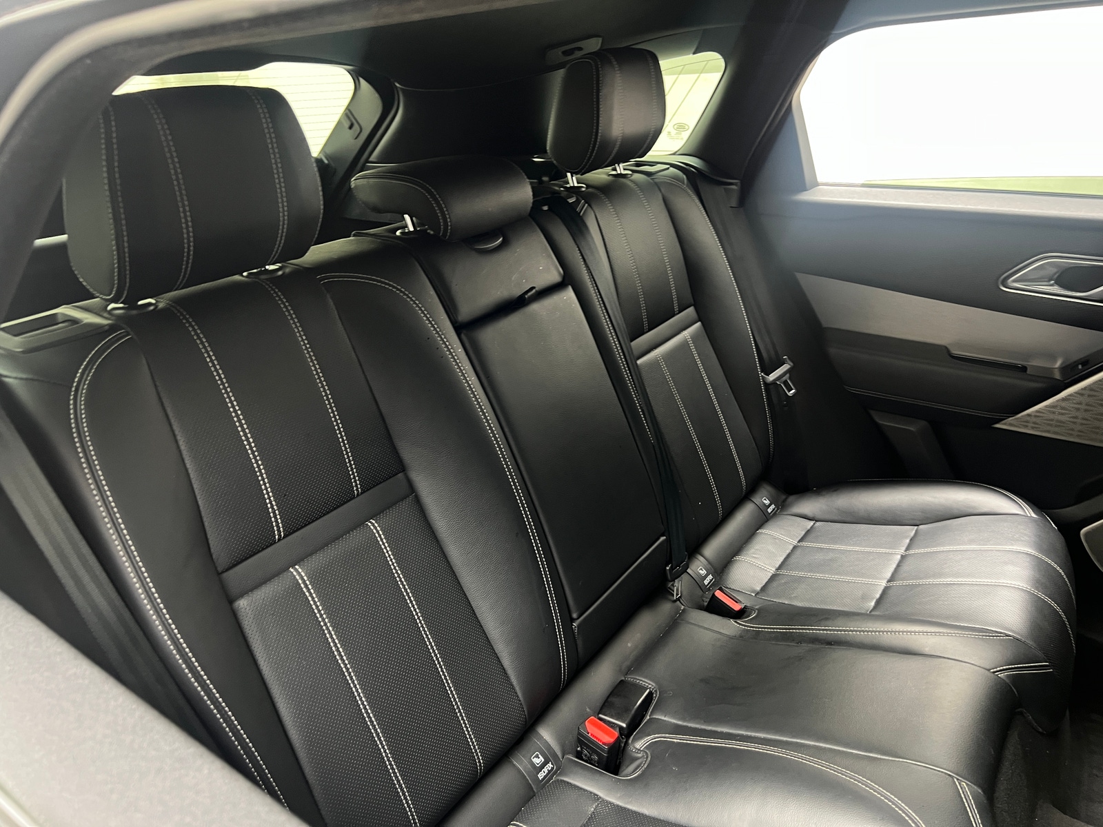 Thumbnail: 2020 Land Rover Range Rover Velar - 5