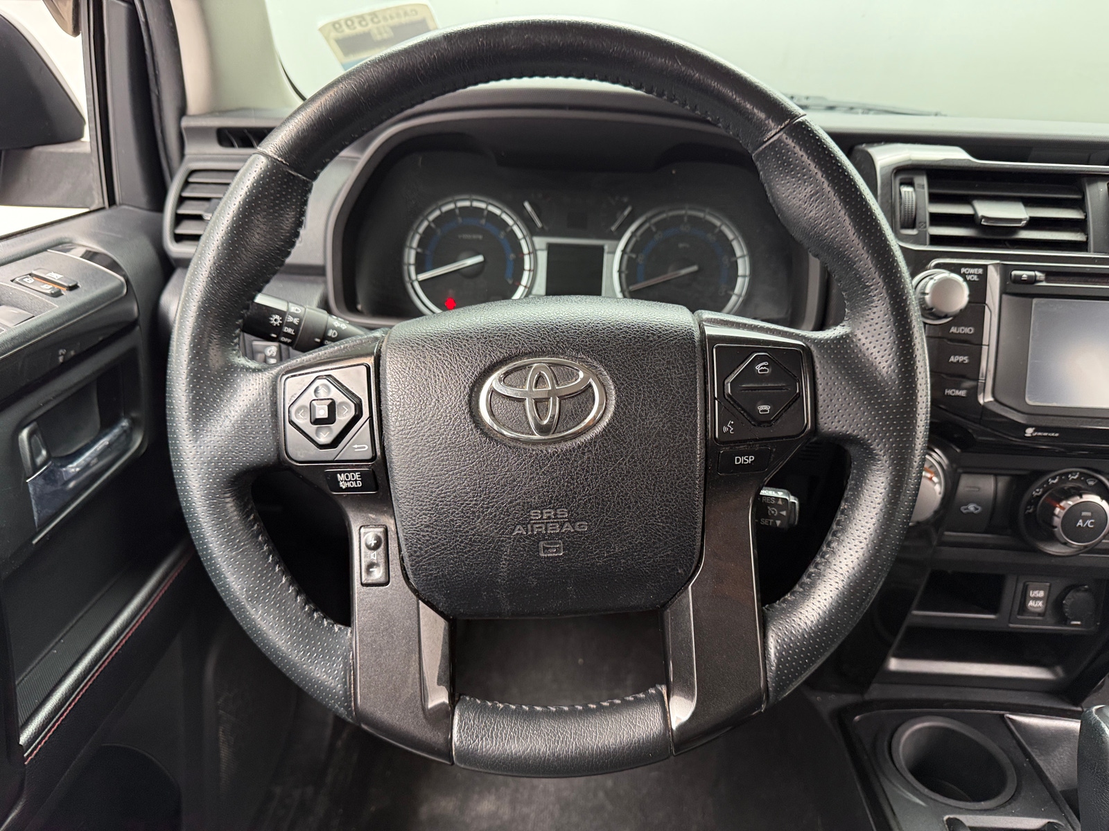 Thumbnail: 2016 Toyota 4Runner - 5
