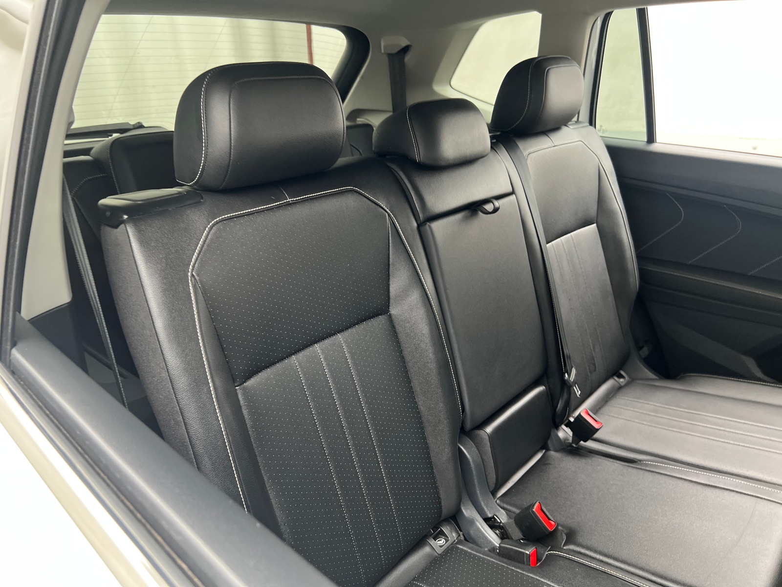 Thumbnail: 2024 Volkswagen Tiguan - 5