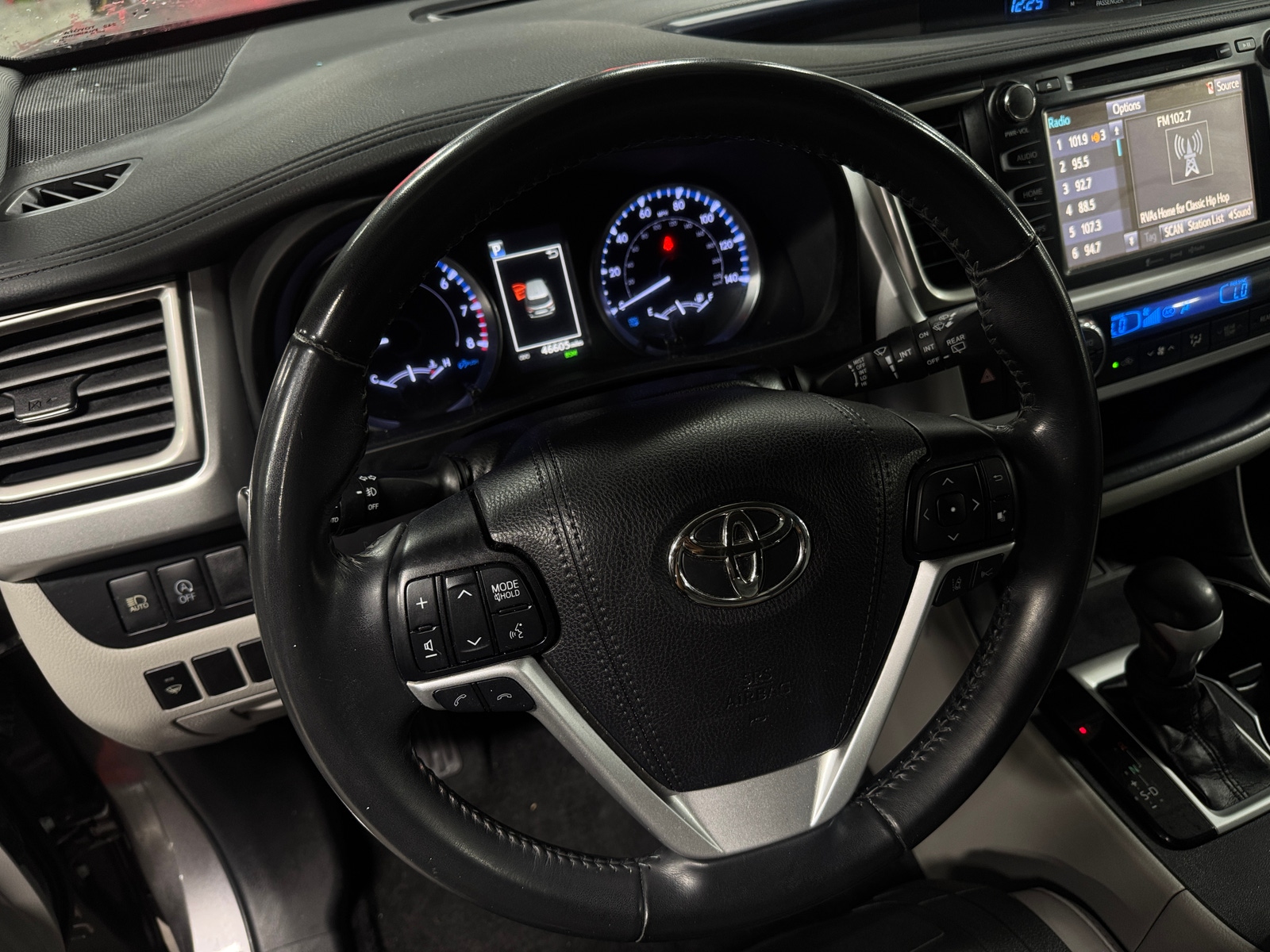 Thumbnail: 2019 Toyota Highlander - 4