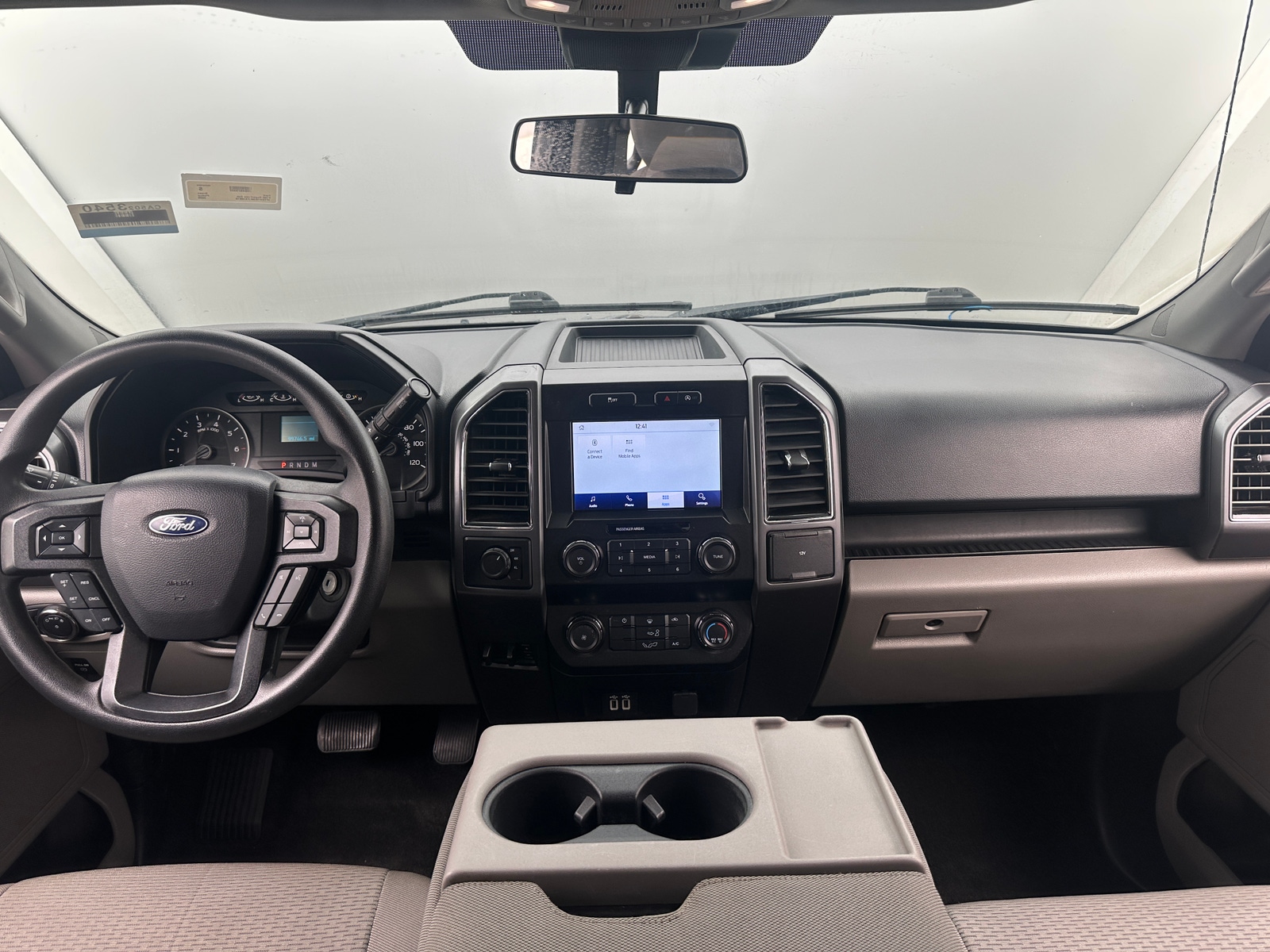 Thumbnail: 2020 Ford Econoline - 3