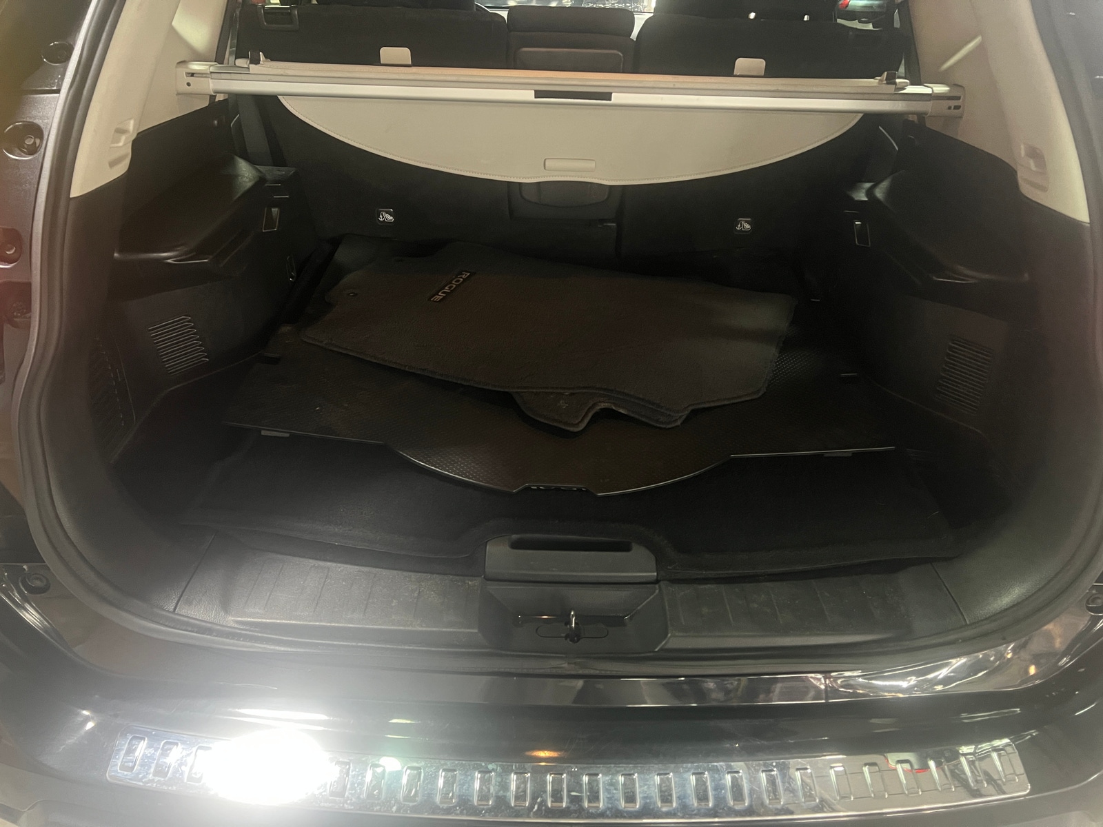 Thumbnail: 2019 Nissan Rogue - 7