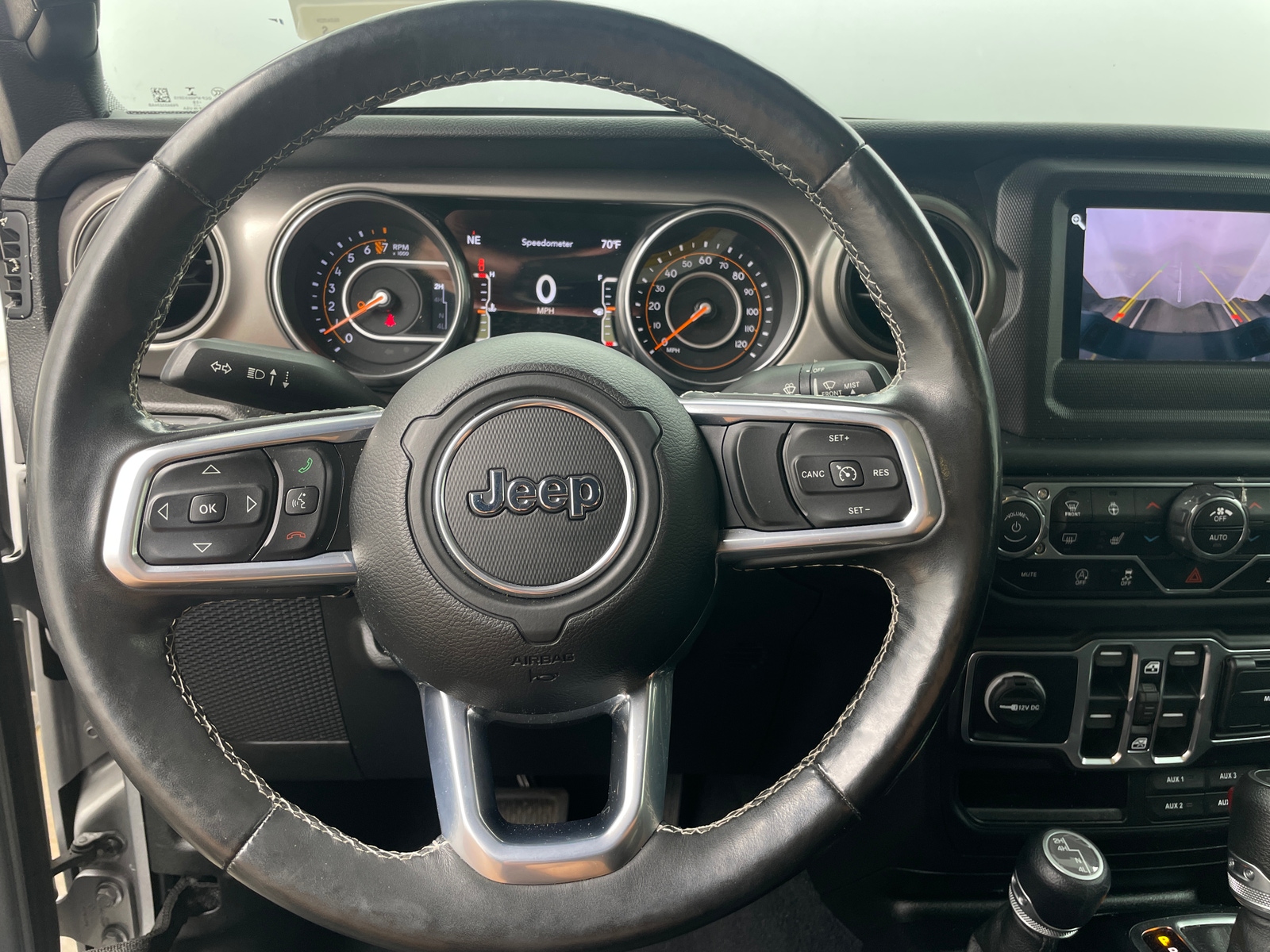 Thumbnail: 2020 Jeep Gladiator - 5