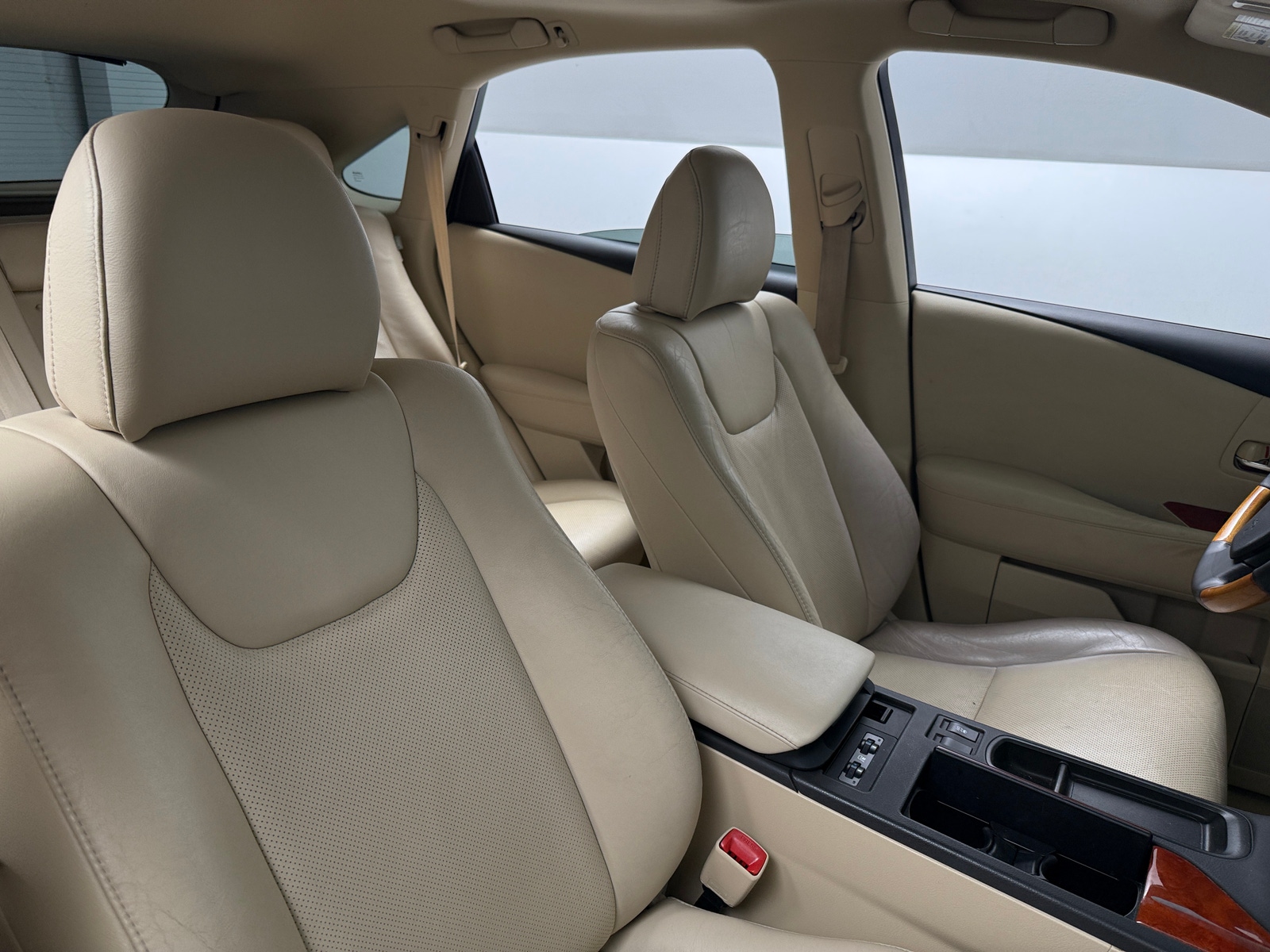 Thumbnail: 2012 Lexus RX - 2