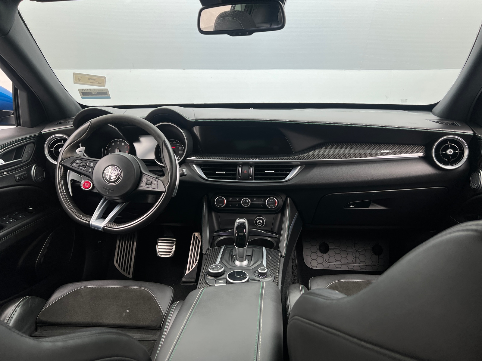 Thumbnail: 2018 Alfa Romeo Stelvio - 2