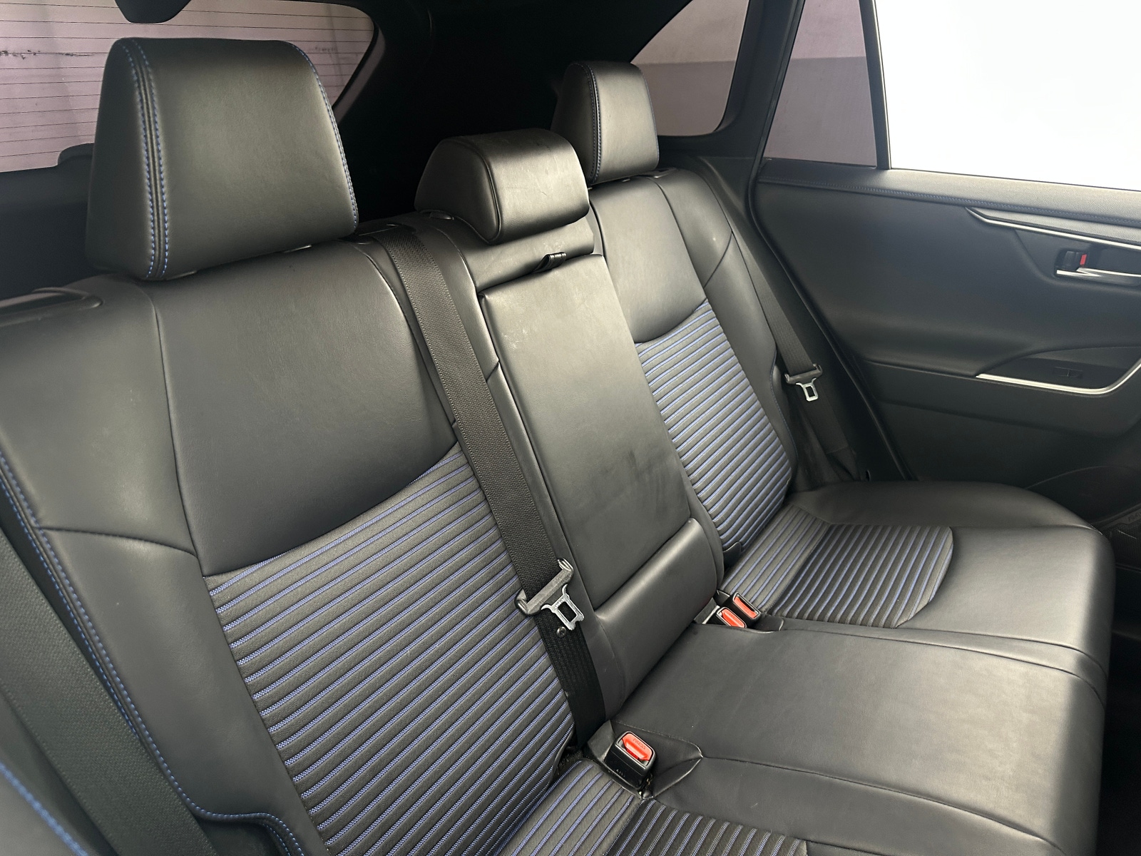 Thumbnail: 2020 Toyota RAV4 - 5