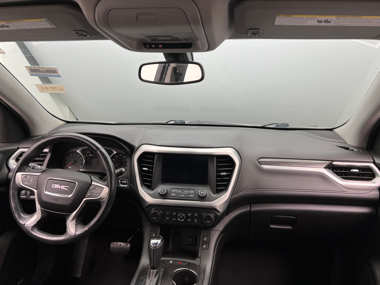 Thumbnail: 2017 GMC Acadia - 2