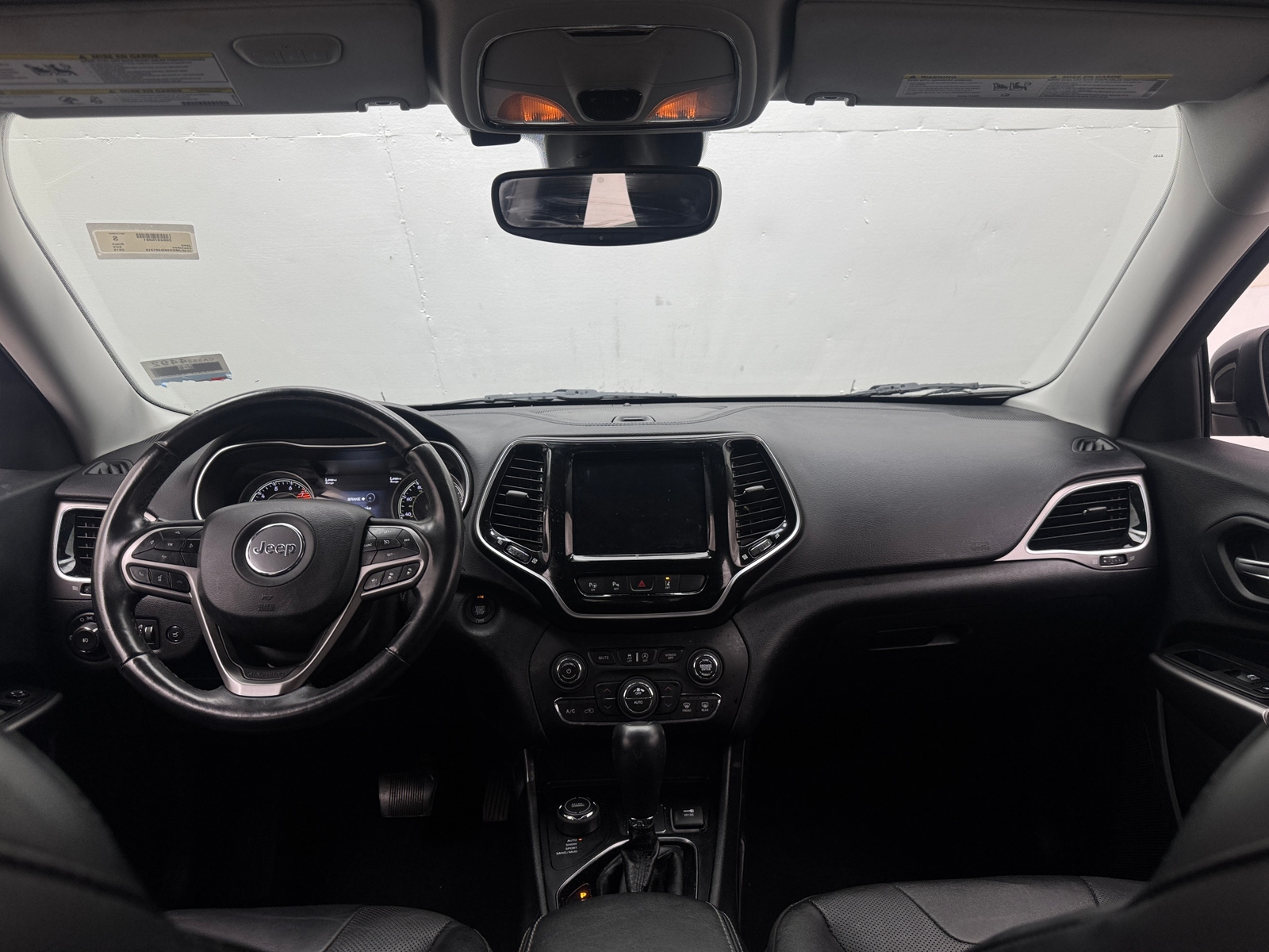 Thumbnail: 2019 Jeep Cherokee - 2