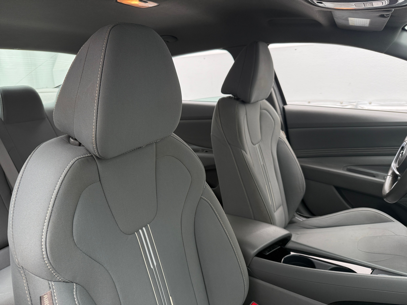 Thumbnail: 2023 Hyundai Elantra - 2