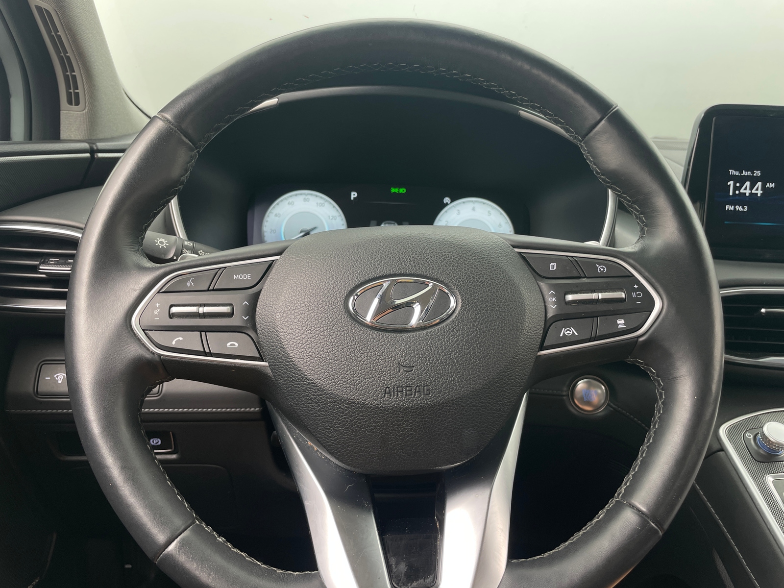 Thumbnail: 2023 Hyundai Santa Fe - 4