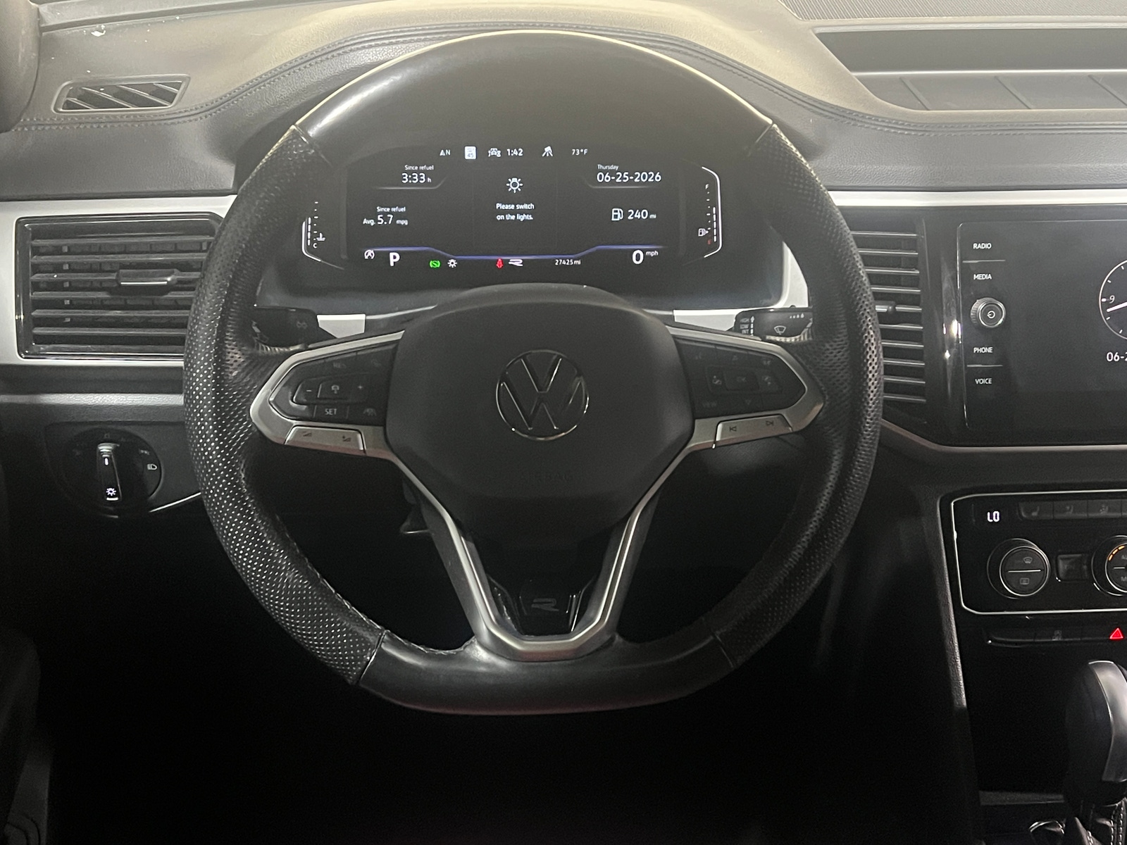 Thumbnail: 2022 Volkswagen Atlas - 4