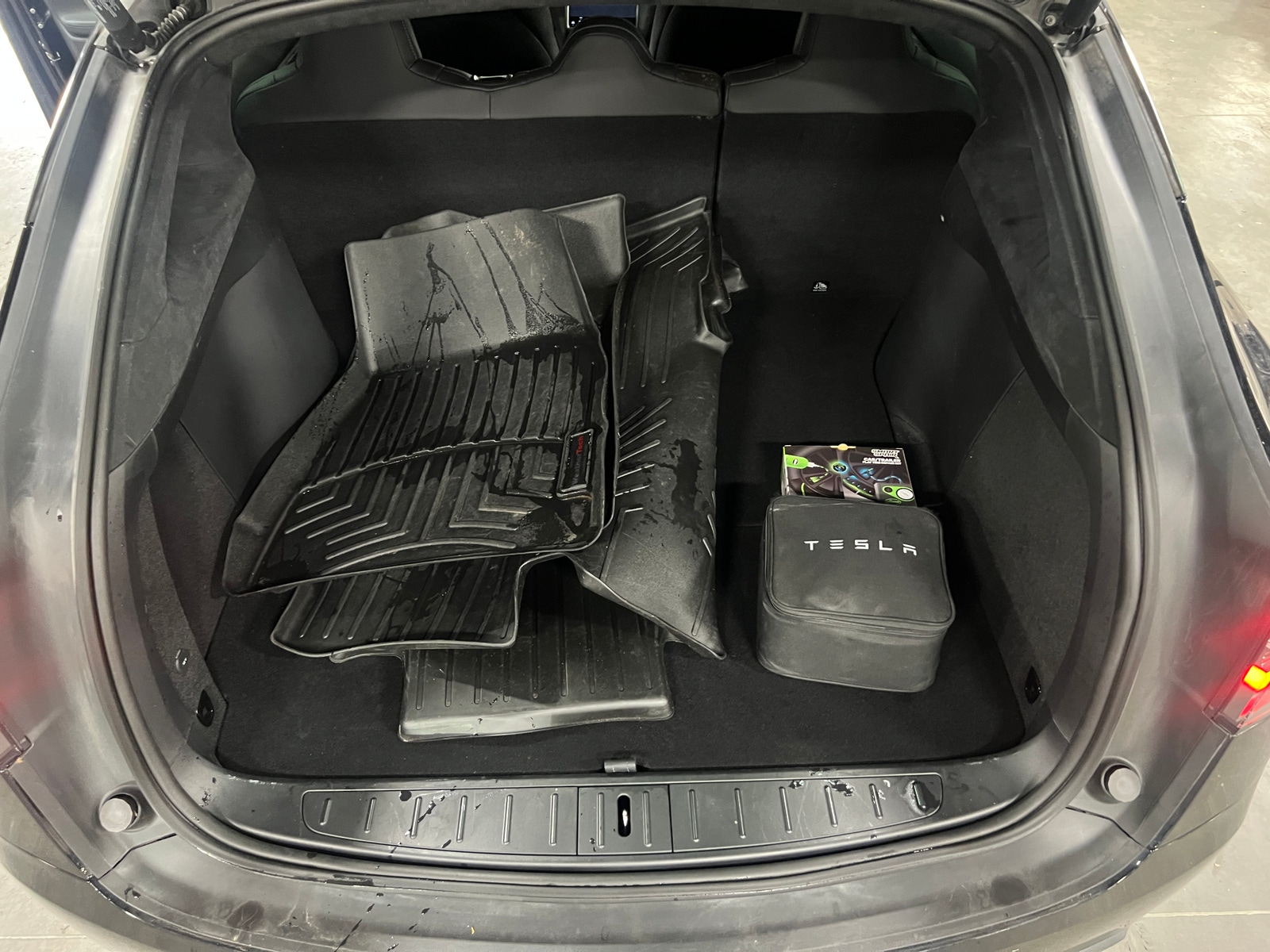 Thumbnail: 2020 Tesla Model X - 6