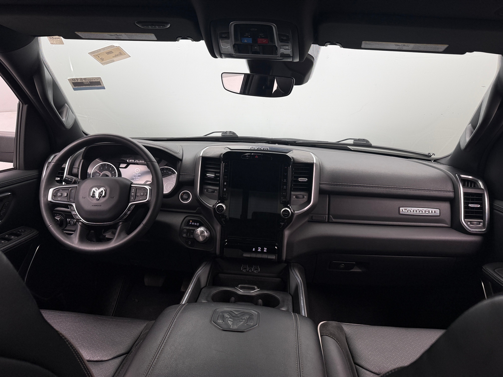 Thumbnail: 2025 RAM 1500 - 2