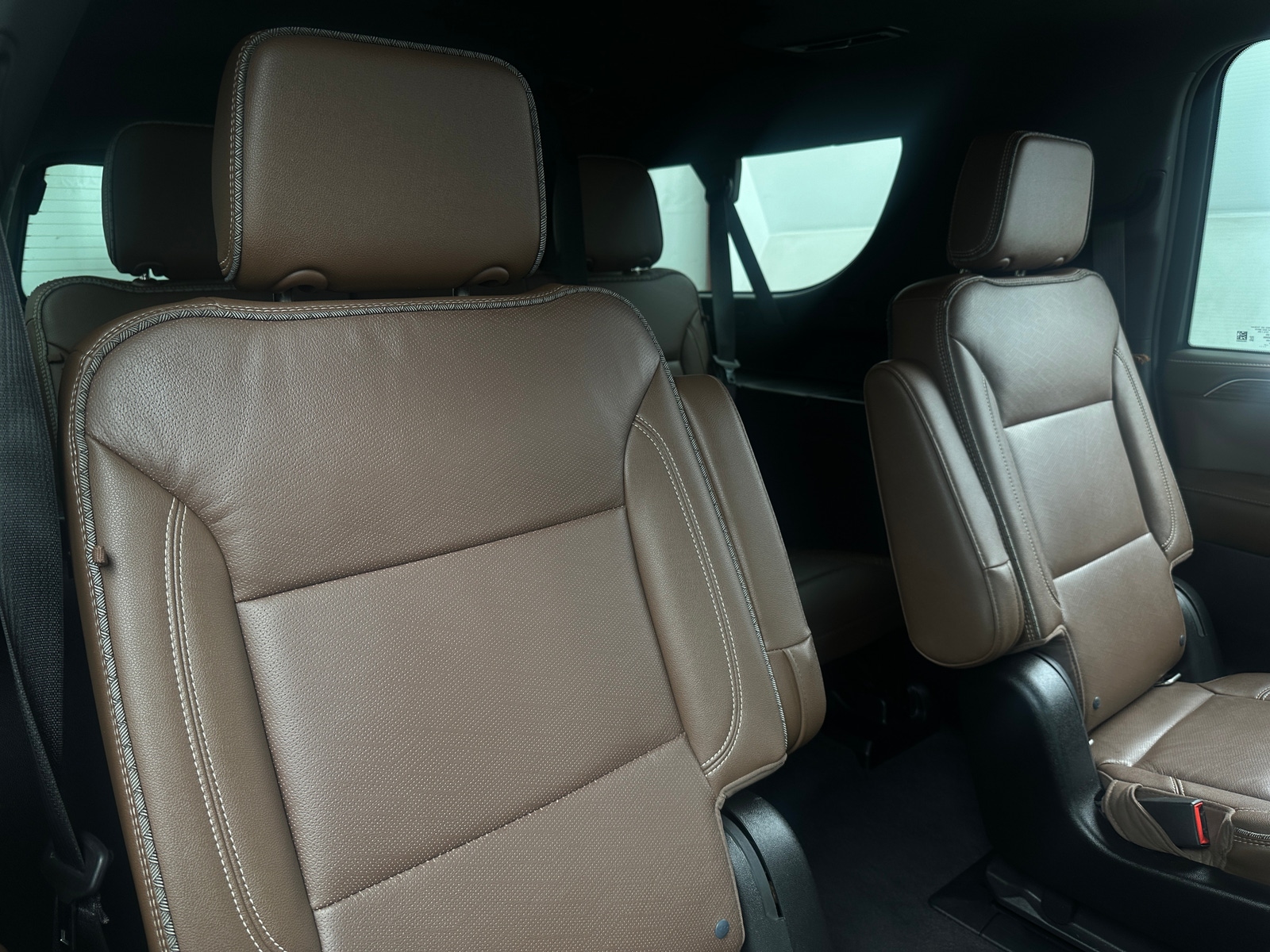 Thumbnail: 2021 Chevrolet Suburban - 5