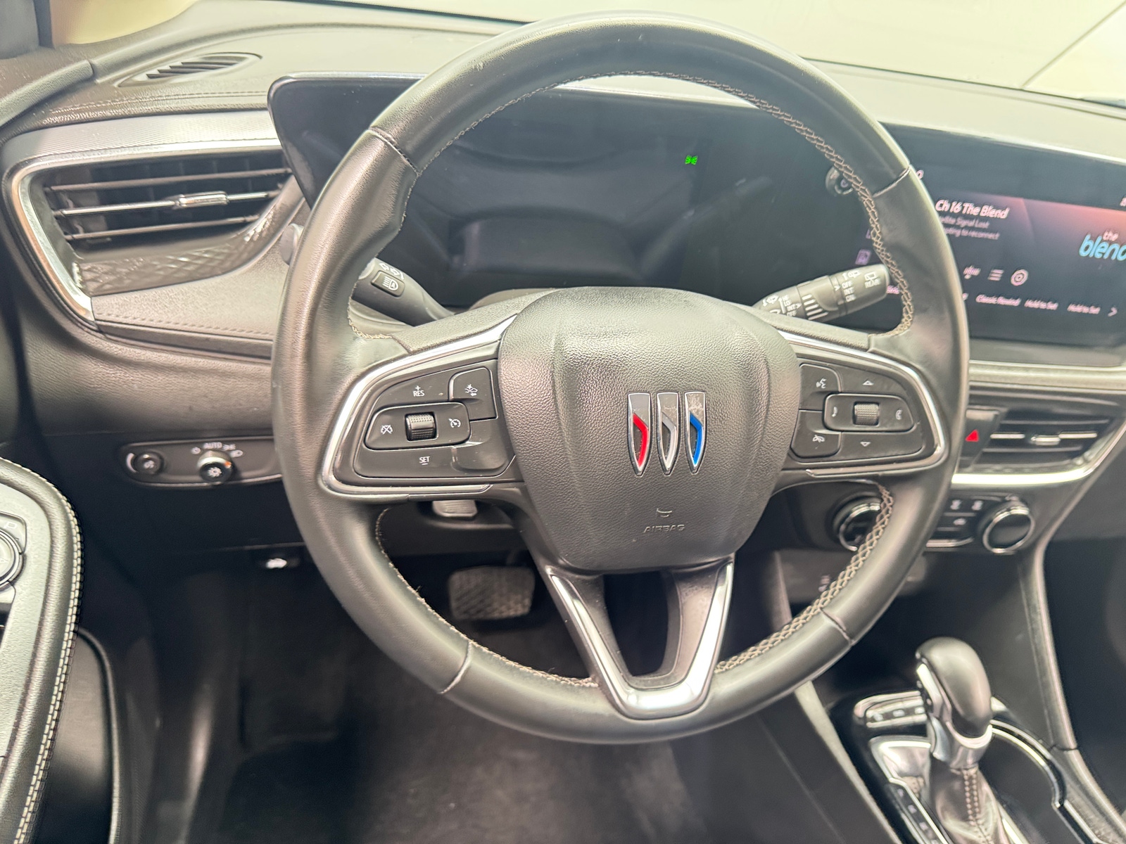 Thumbnail: 2025 Buick Encore GX - 4