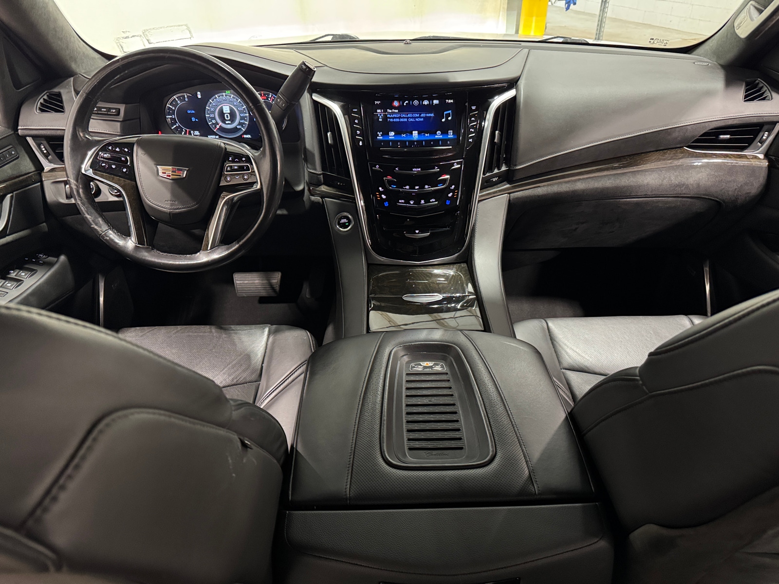 Thumbnail: 2020 Cadillac Escalade - 2