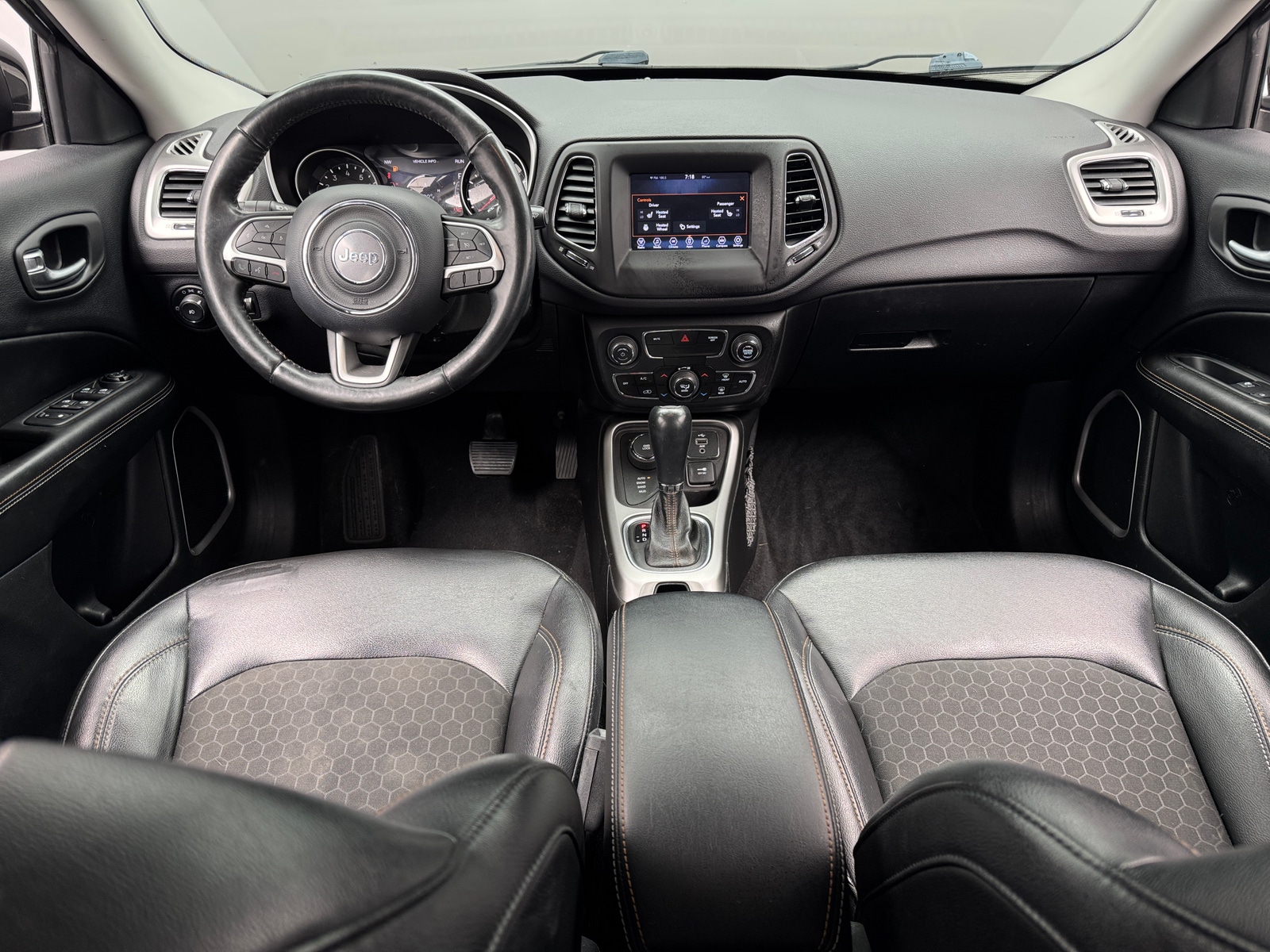 Thumbnail: 2018 Jeep Compass - 3