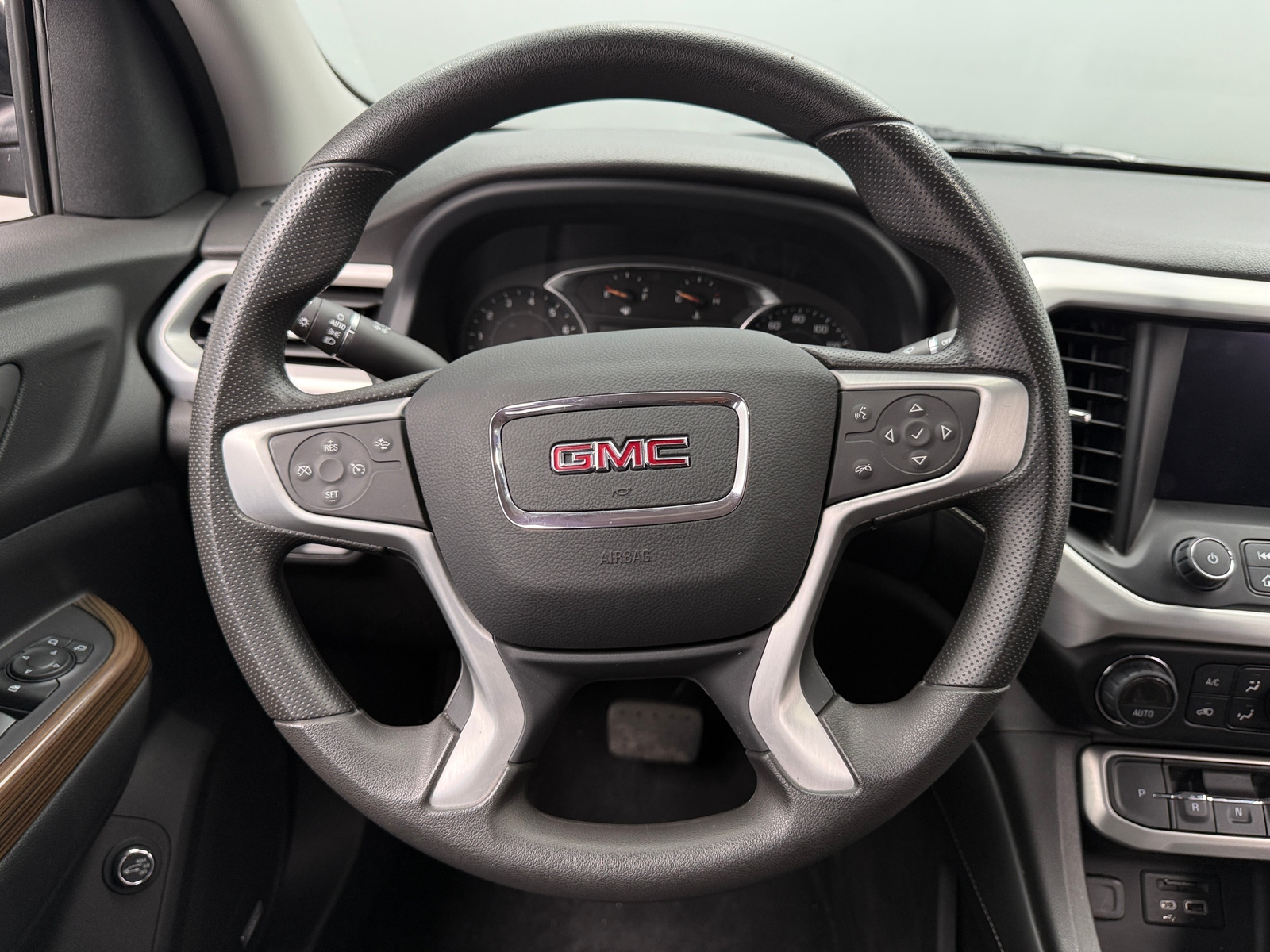 Thumbnail: 2023 GMC Acadia - 5