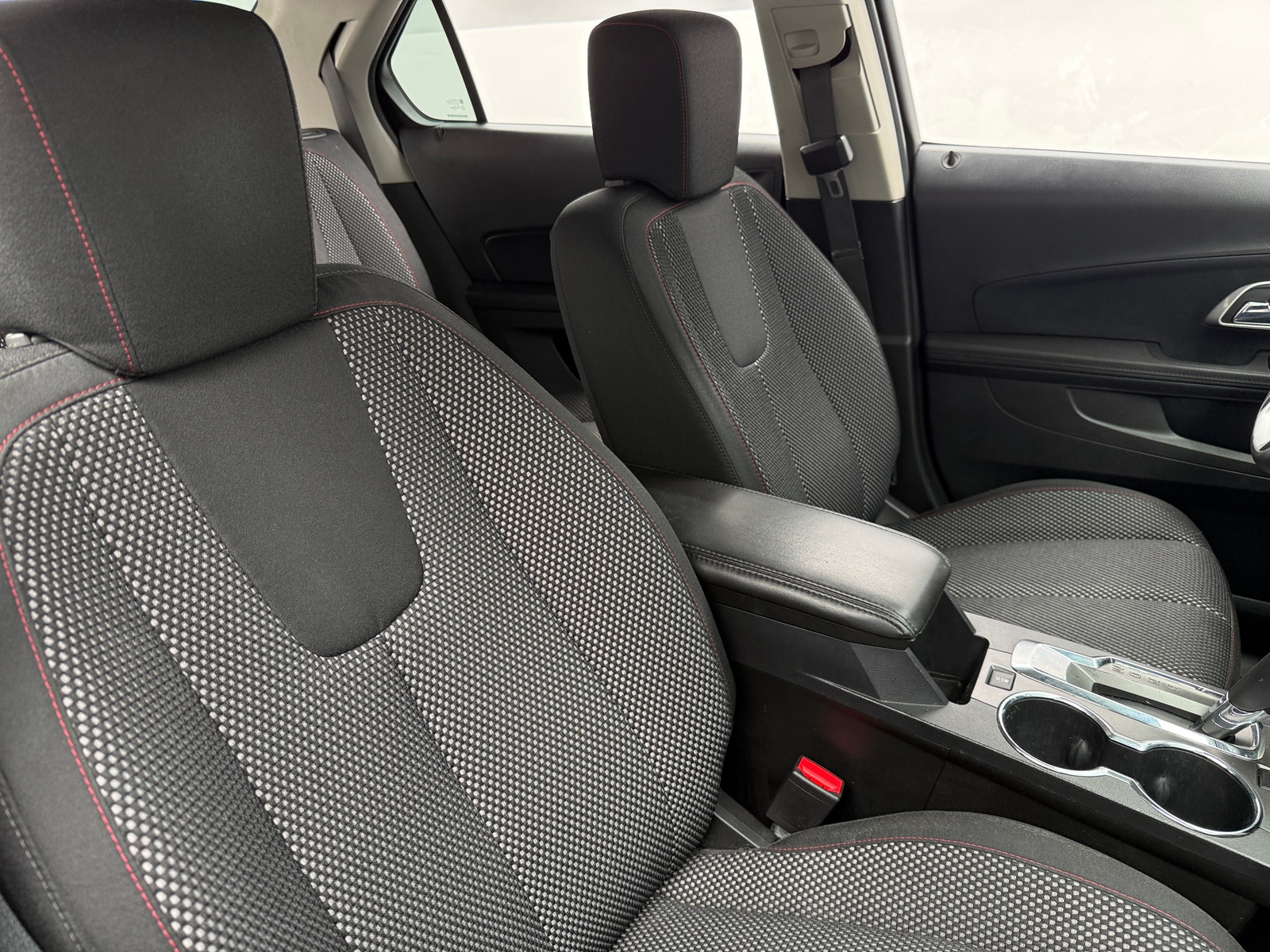 Thumbnail: 2017 Chevrolet Equinox - 2