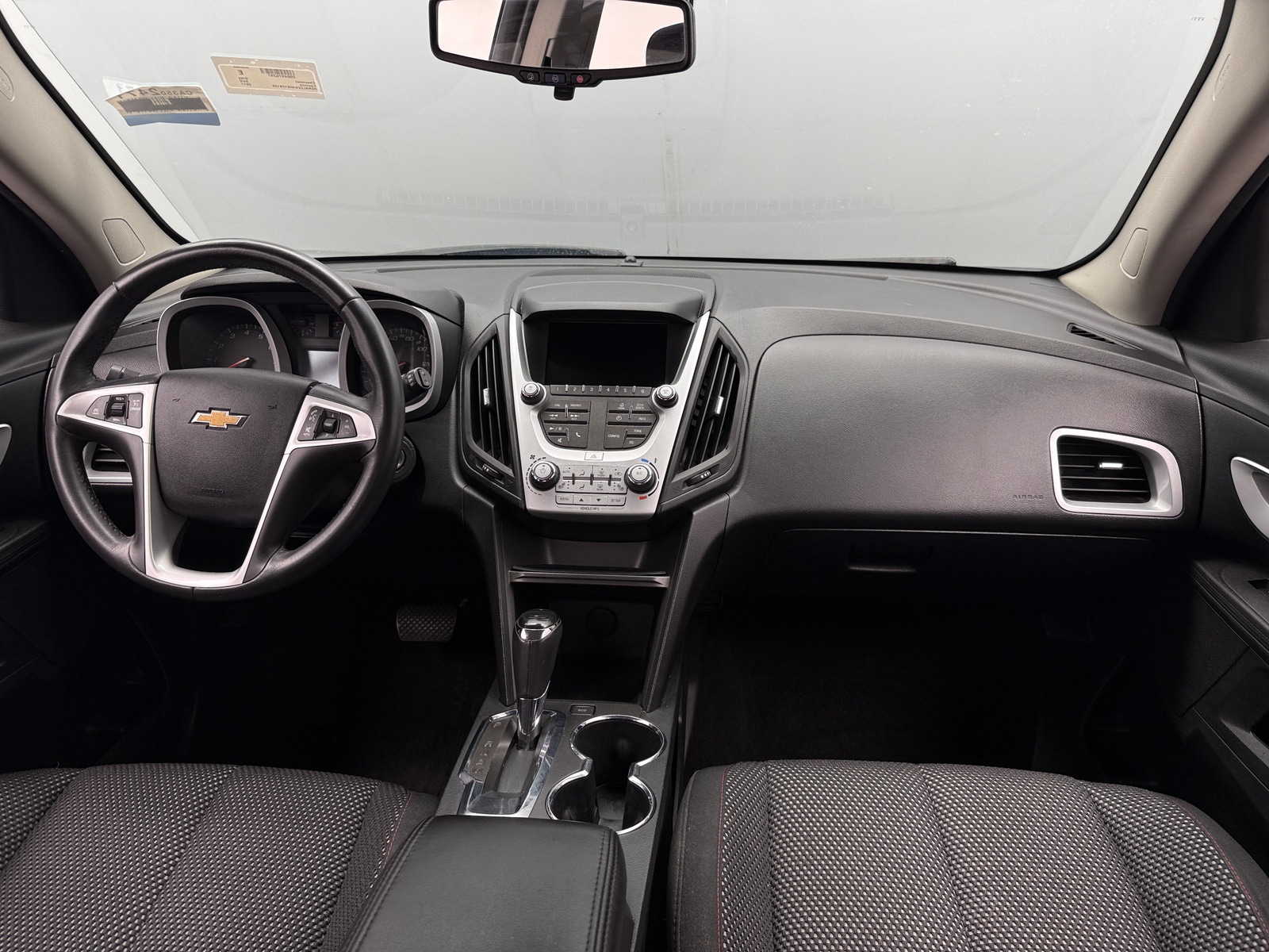 Thumbnail: 2017 Chevrolet Equinox - 3