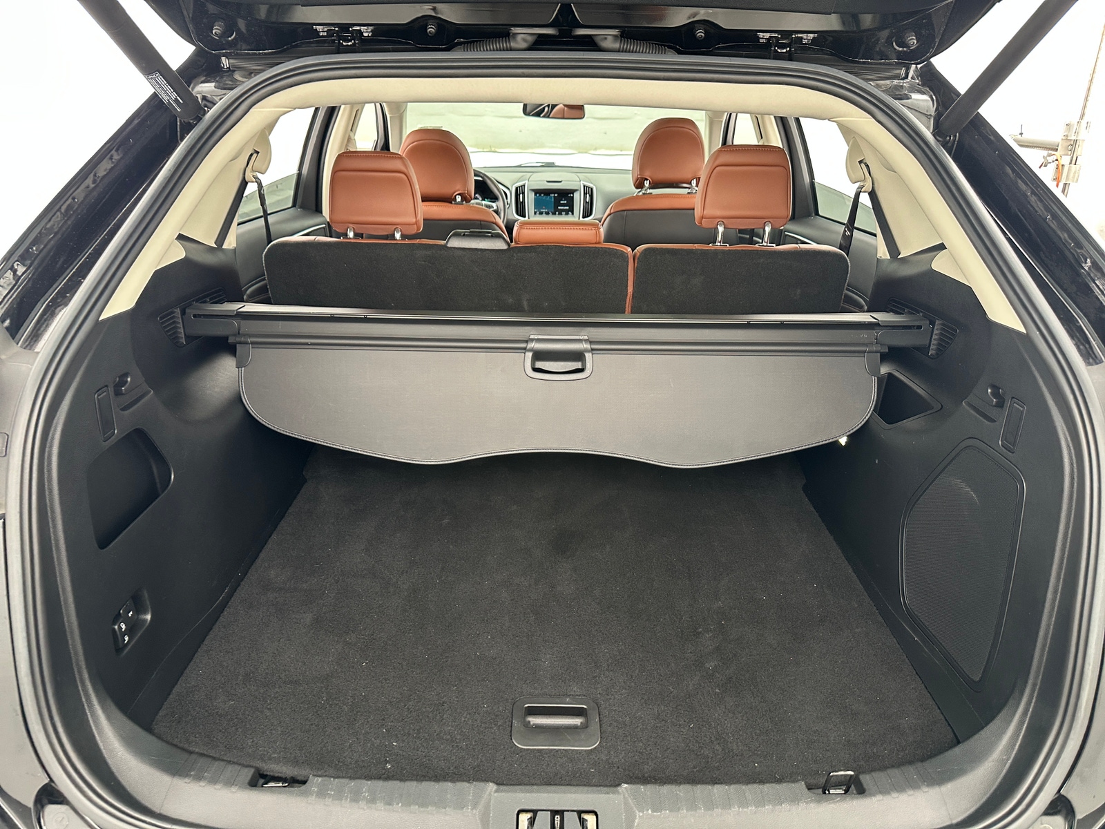Thumbnail: 2017 Ford Edge - 6