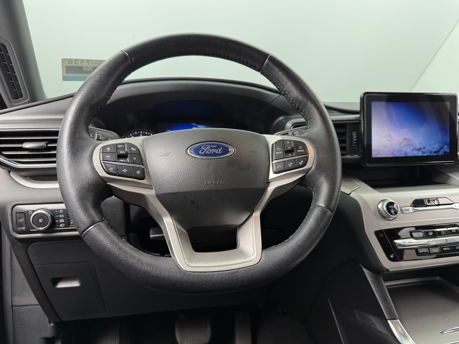 Thumbnail: 2023 Ford Explorer - 4