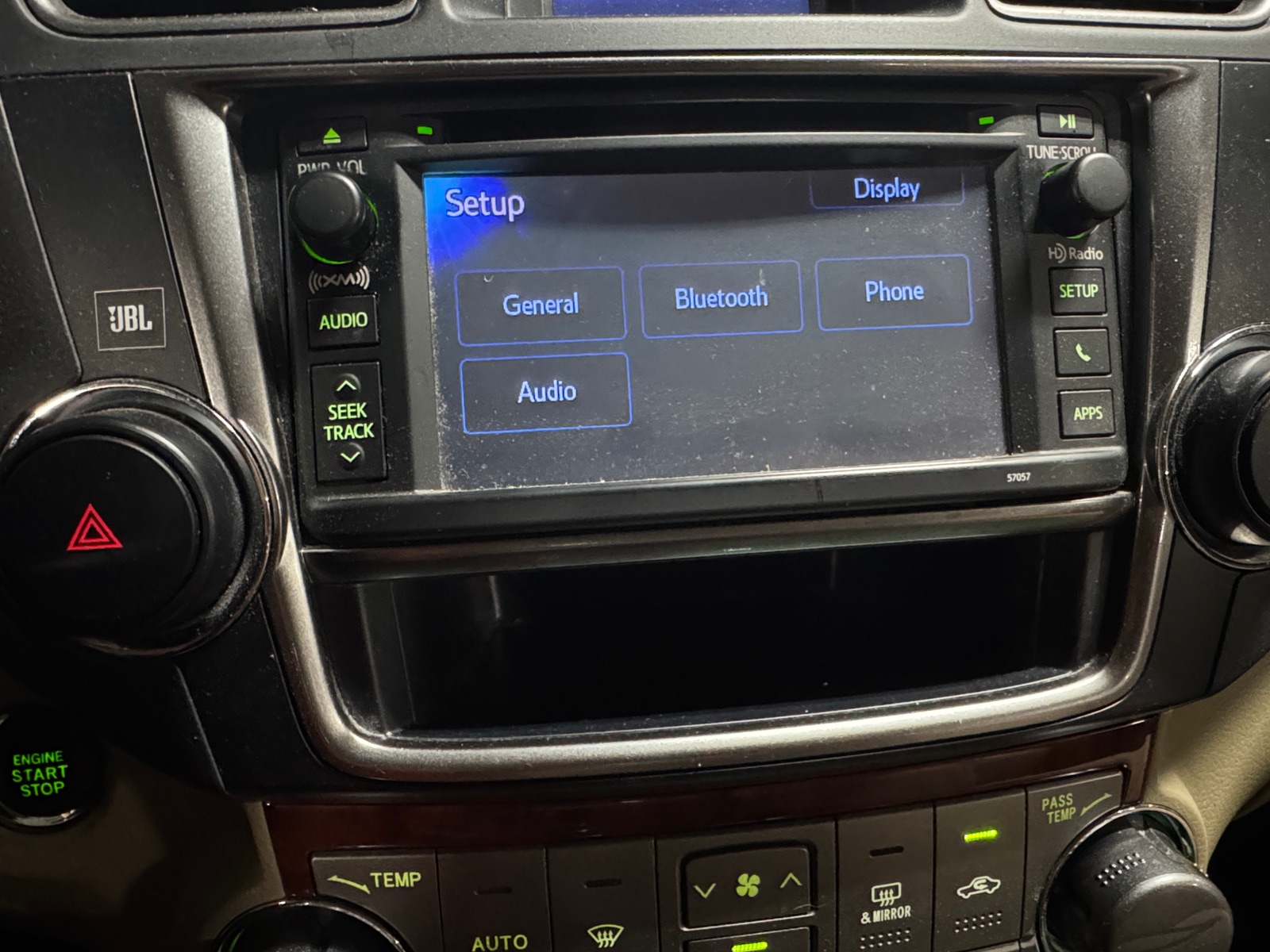 Thumbnail: 2013 Toyota Highlander - 3