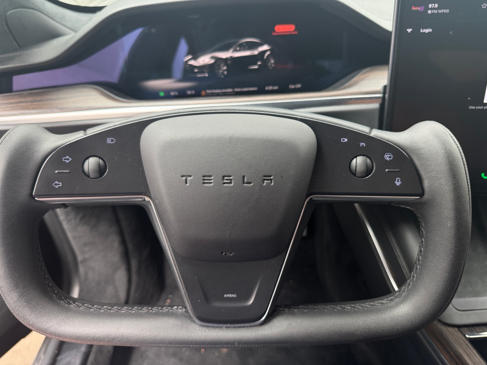 Thumbnail: 2023 Tesla Model S - 4