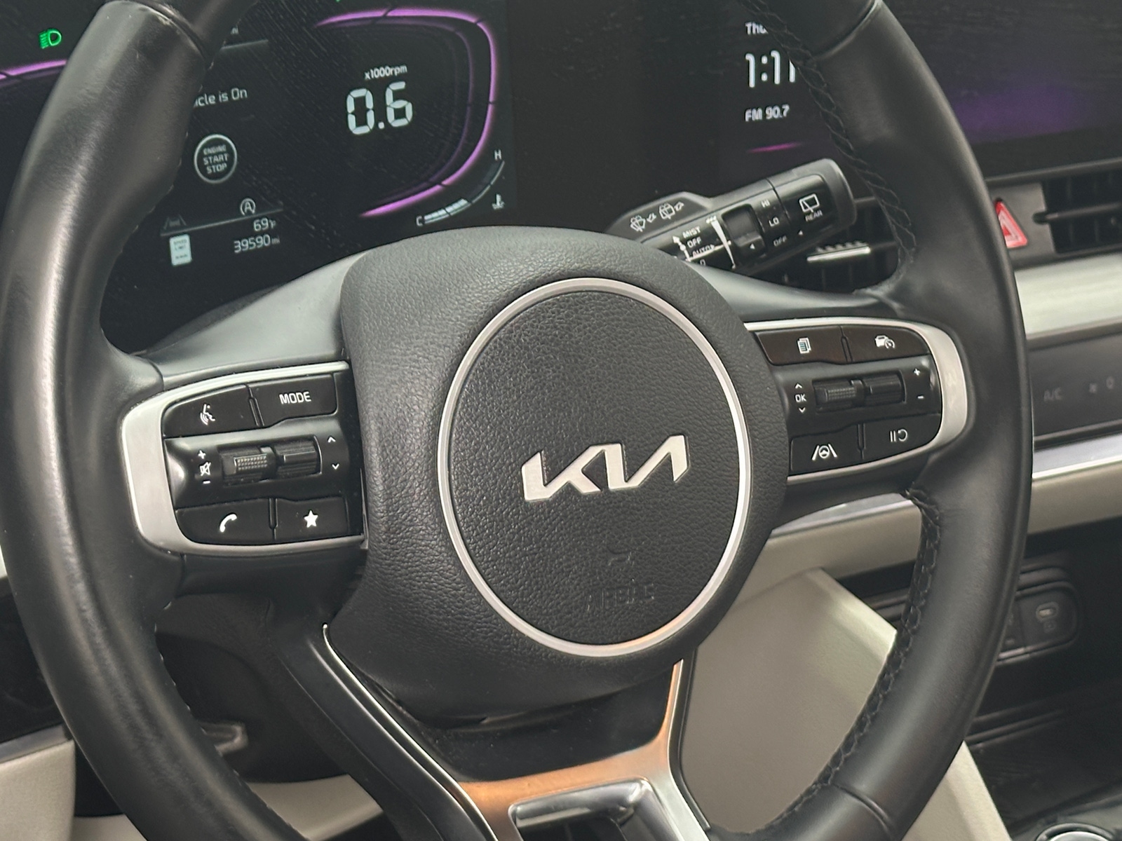 Thumbnail: 2025 Kia Sportage - 4