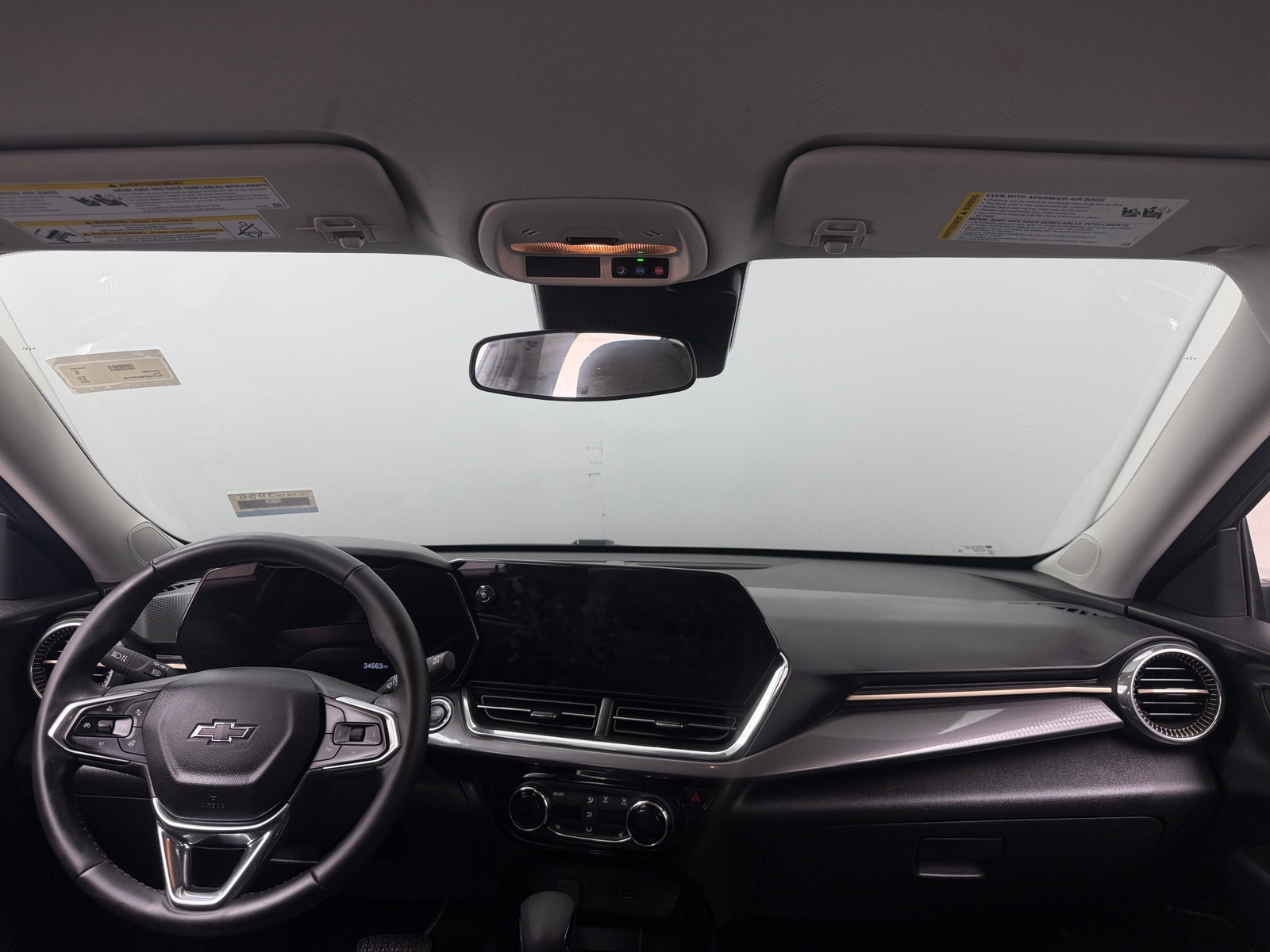 Thumbnail: 2025 Chevrolet Trax - 2