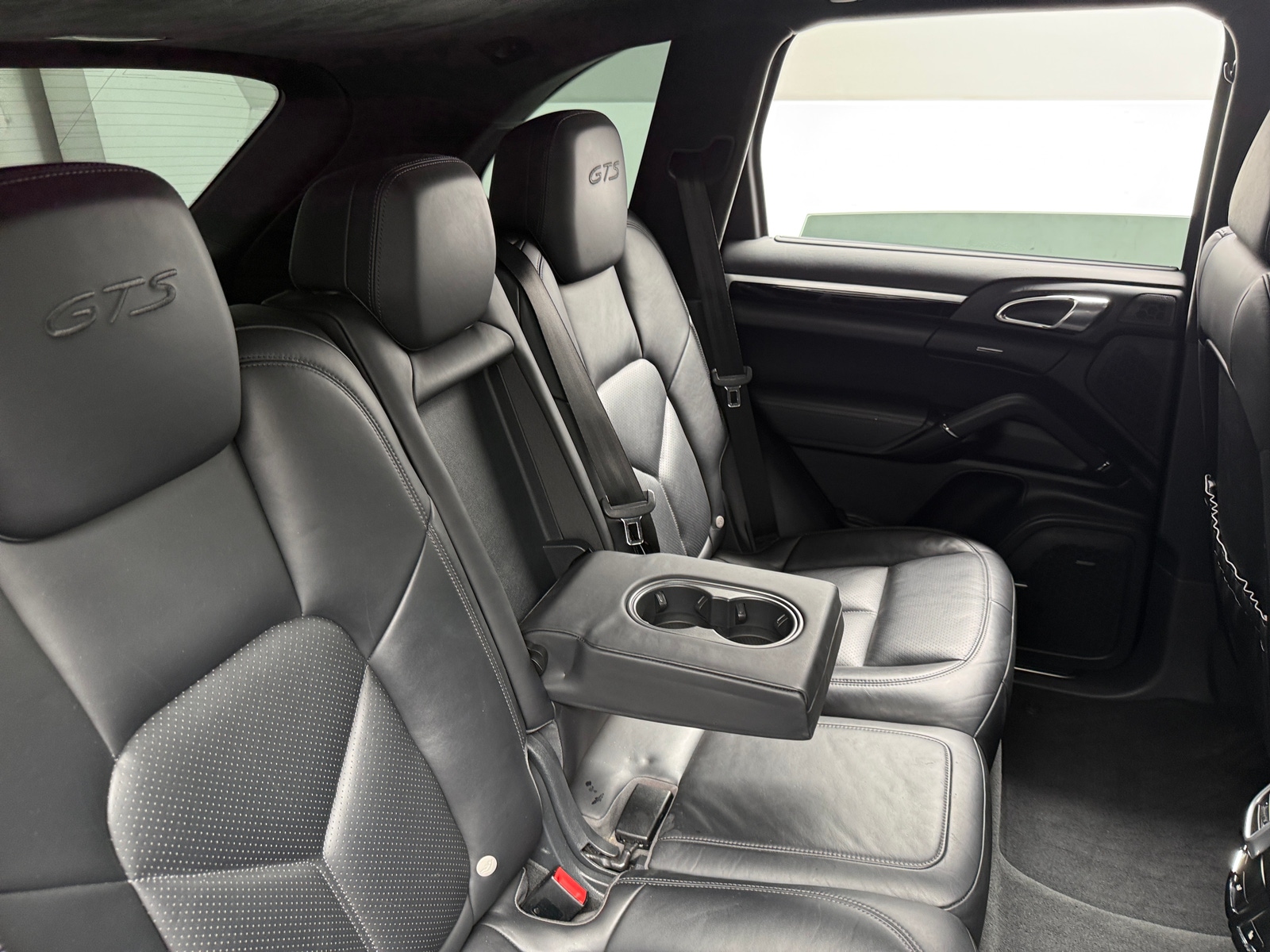 Thumbnail: 2016 Porsche Cayenne - 5