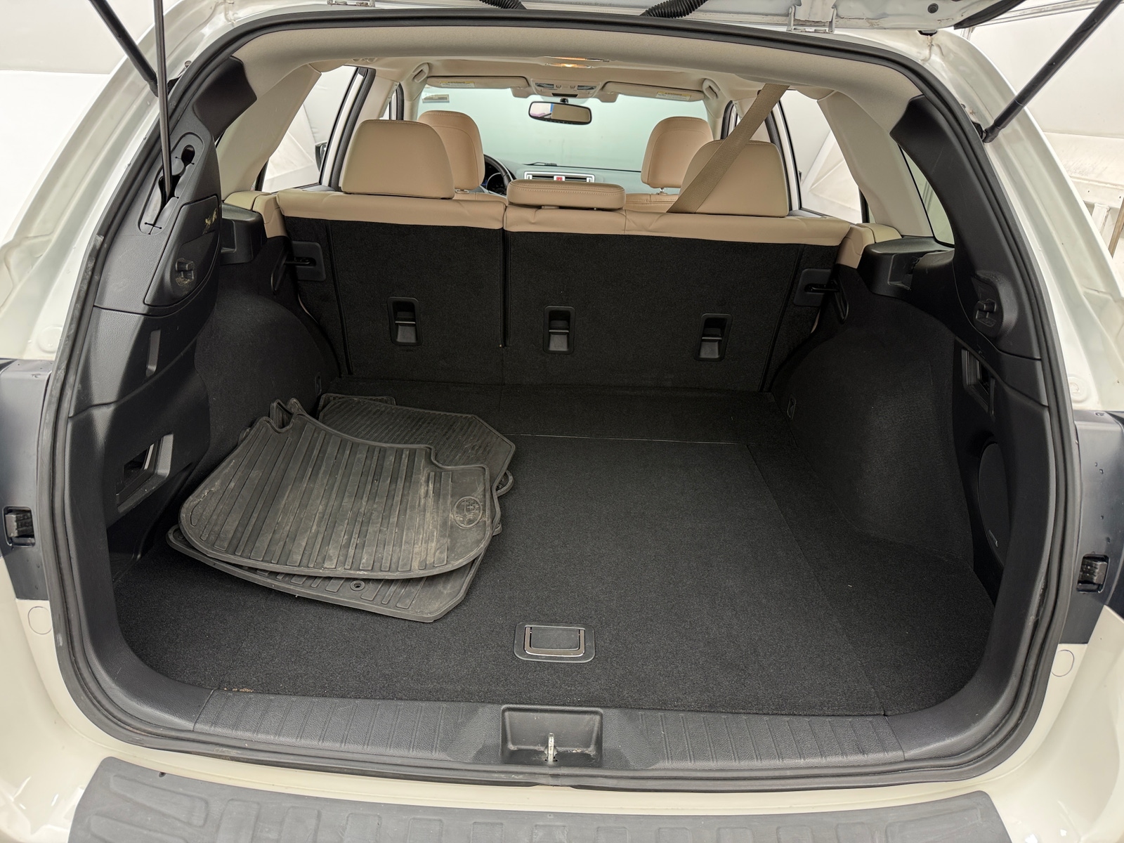 Thumbnail: 2016 Subaru Outback - 6