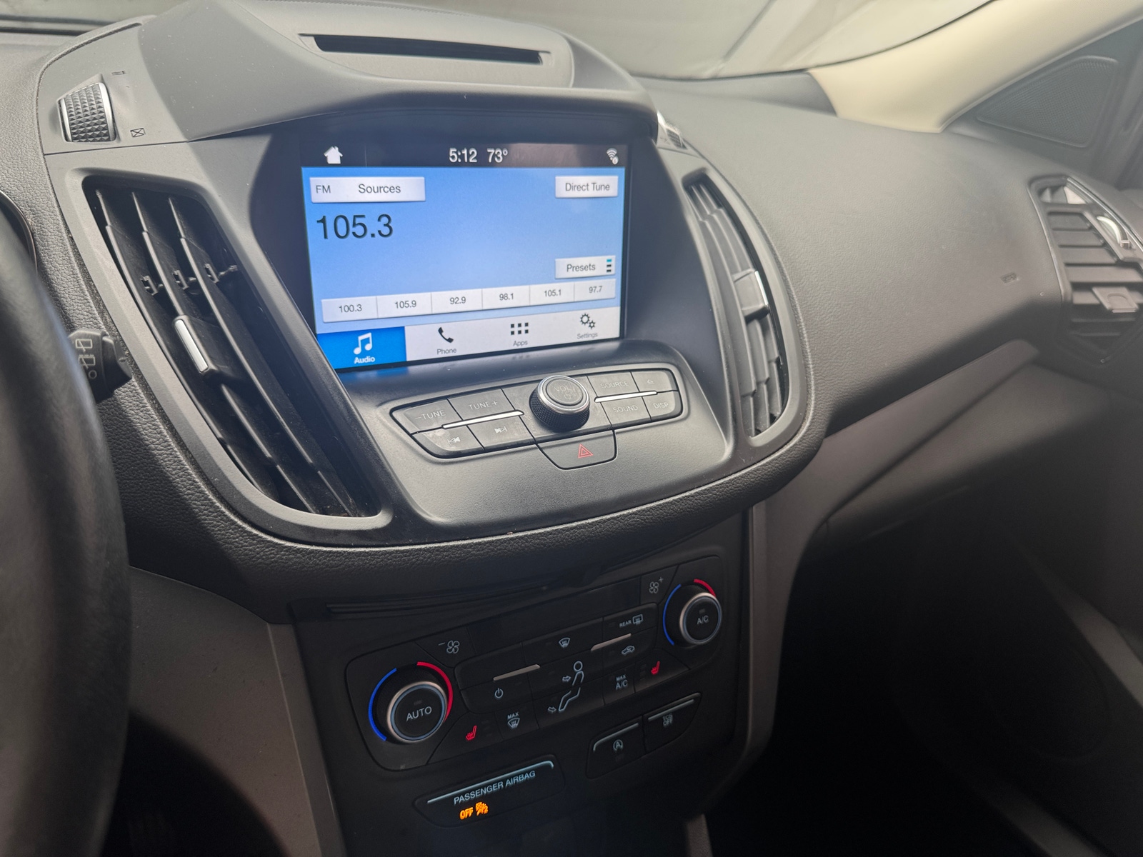 Thumbnail: 2018 Ford Escape - 3