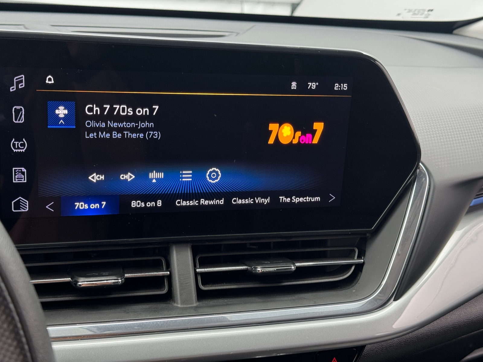 Thumbnail: 2025 Chevrolet Trax - 4