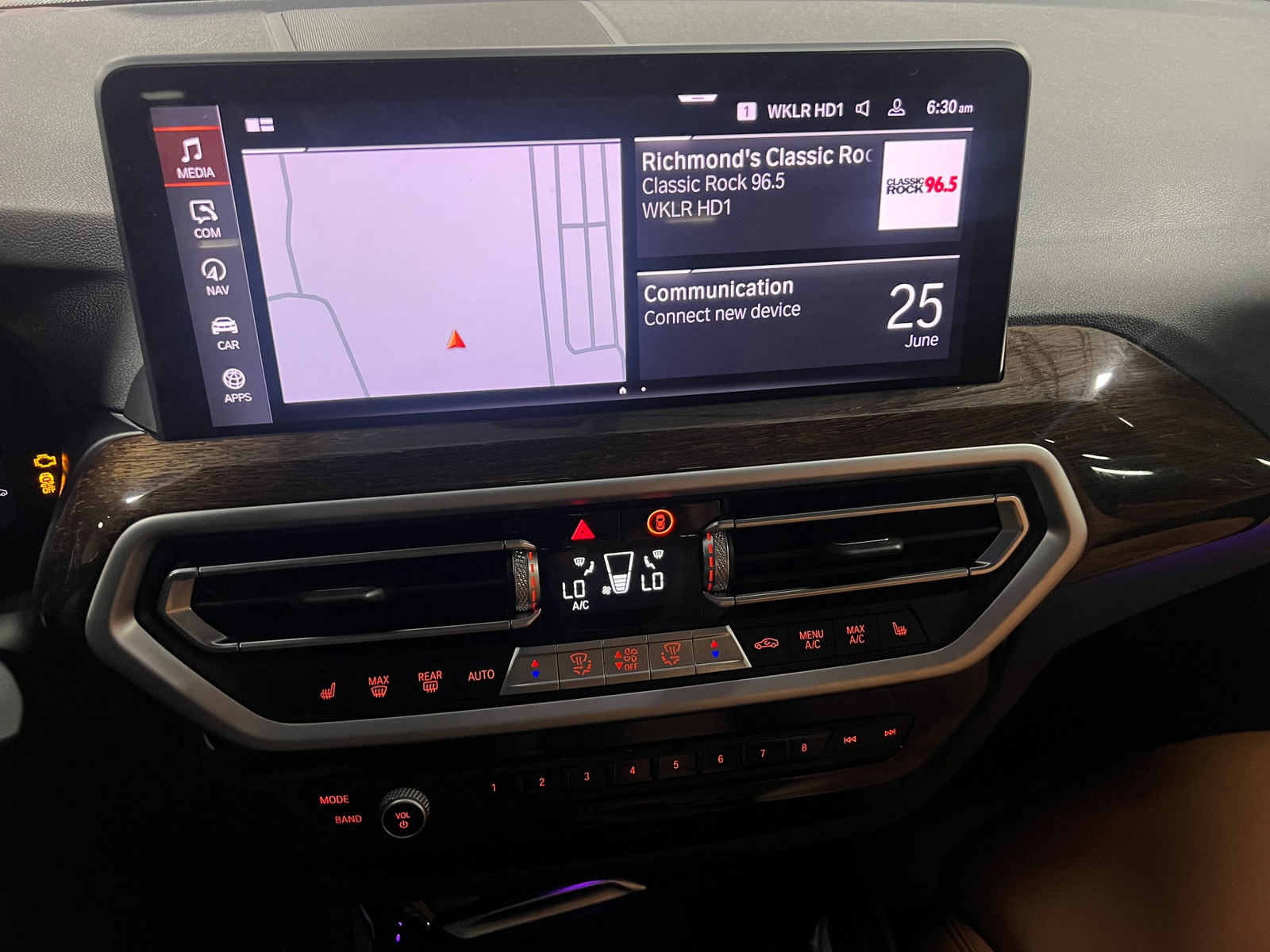 Thumbnail: 2022 BMW X3 - 3