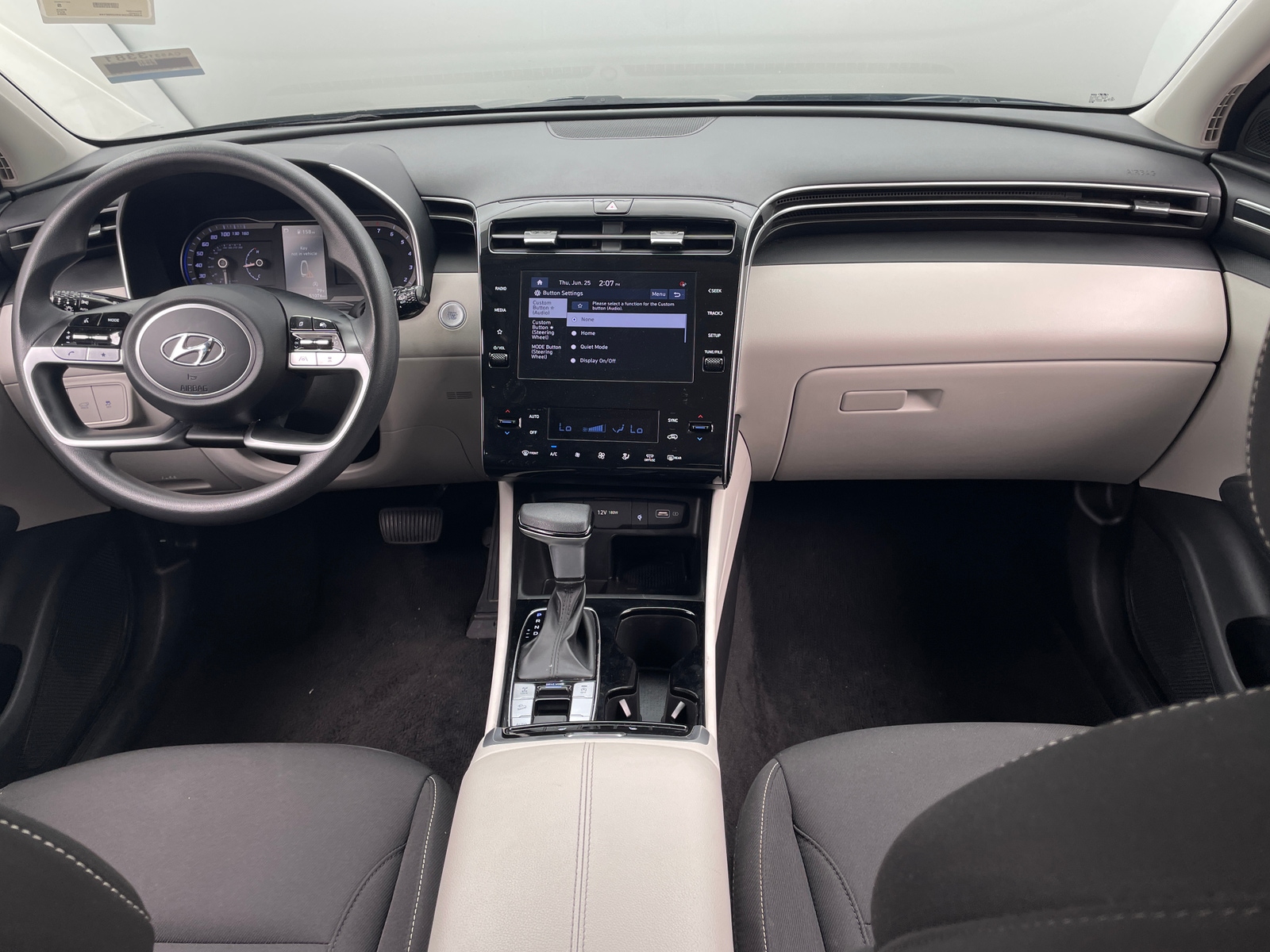 Thumbnail: 2024 Hyundai Tucson - 3