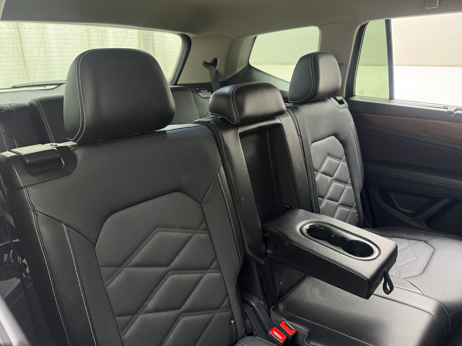 Thumbnail: 2024 Volkswagen Atlas - 5