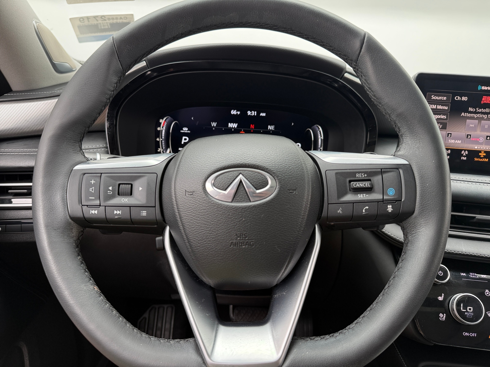 Thumbnail: 2023 INFINITI QX60 - 4